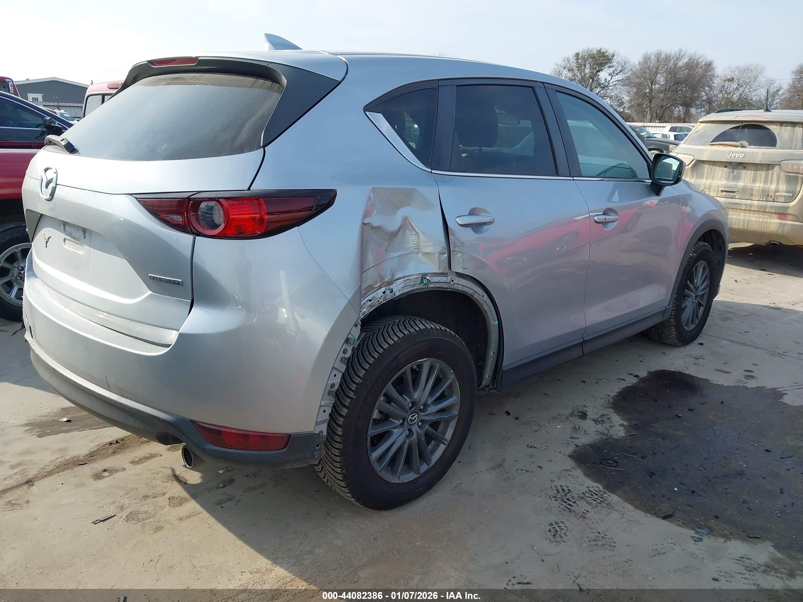MAZDA CX-5 image 4
