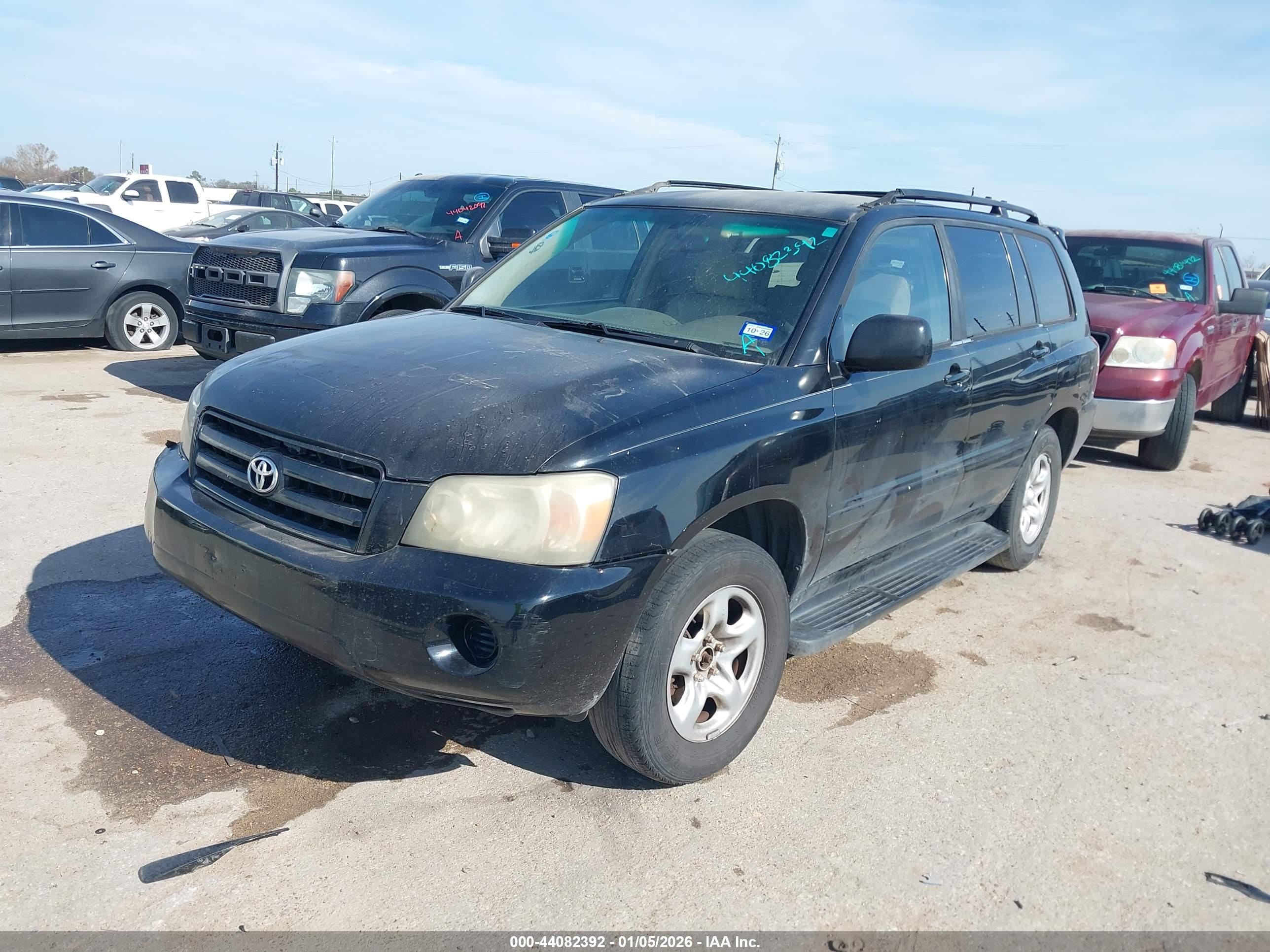 TOYOTA HIGHLANDER image 2
