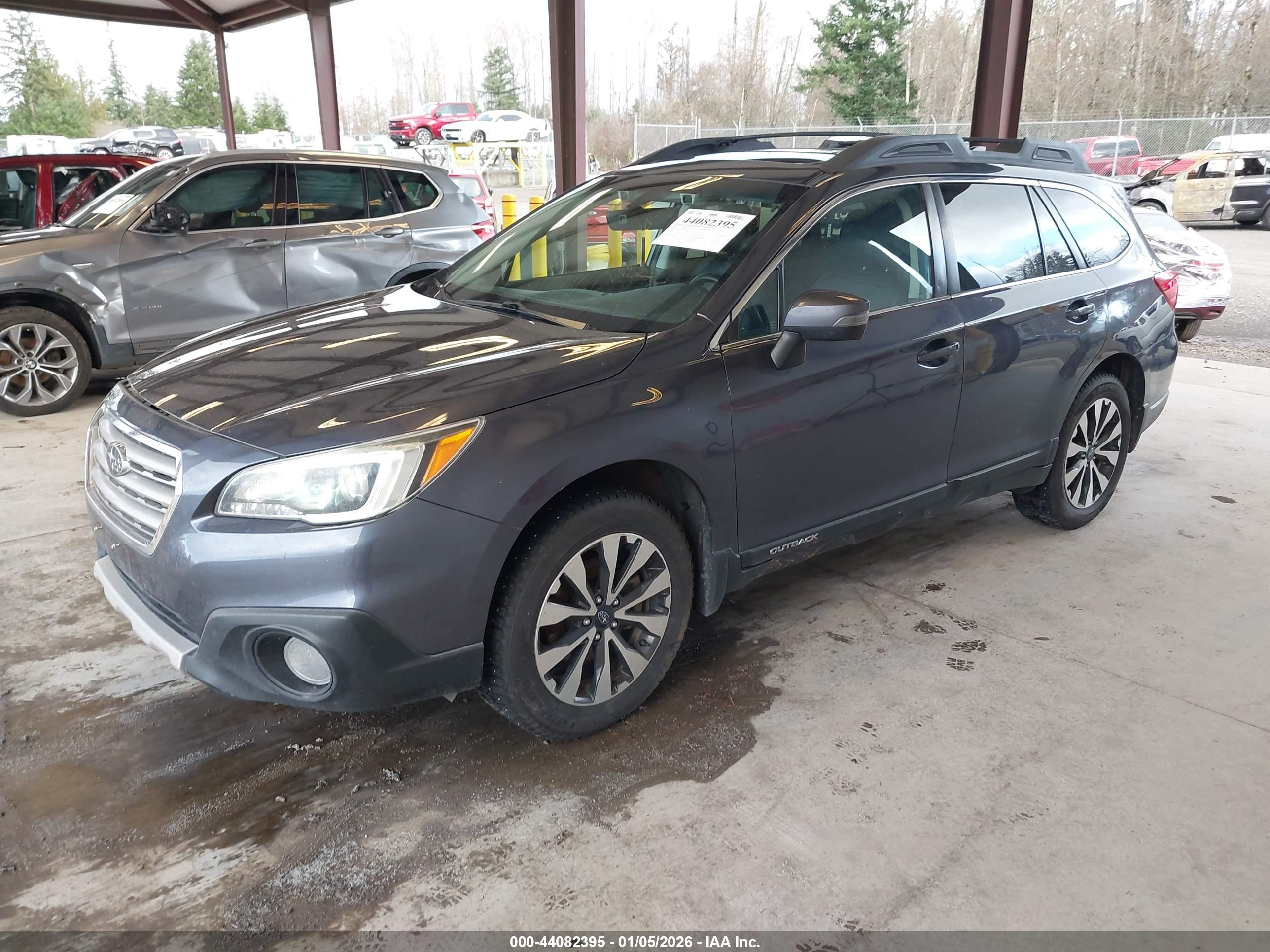 SUBARU OUTBACK image 2