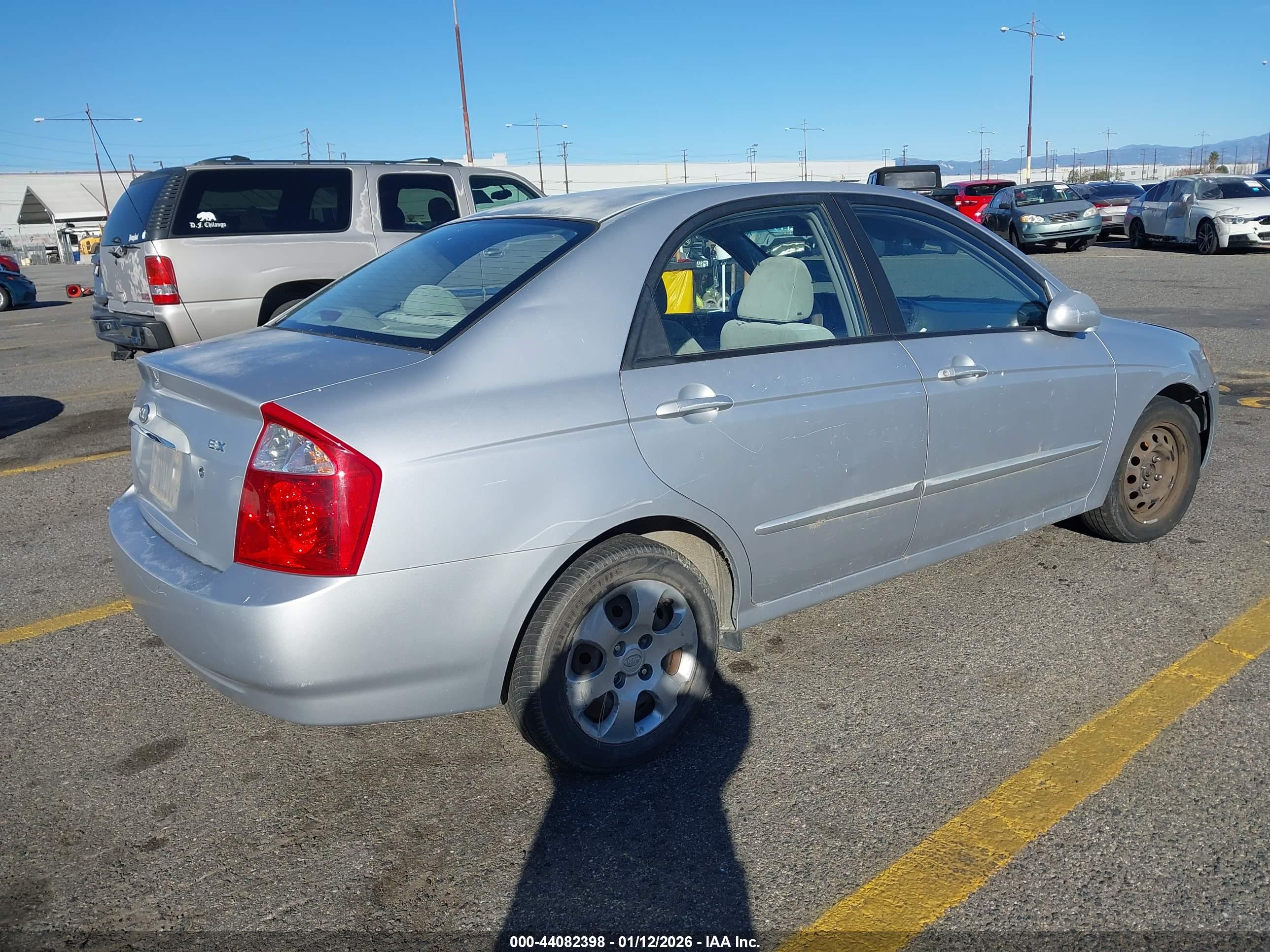 KIA SPECTRA image 4