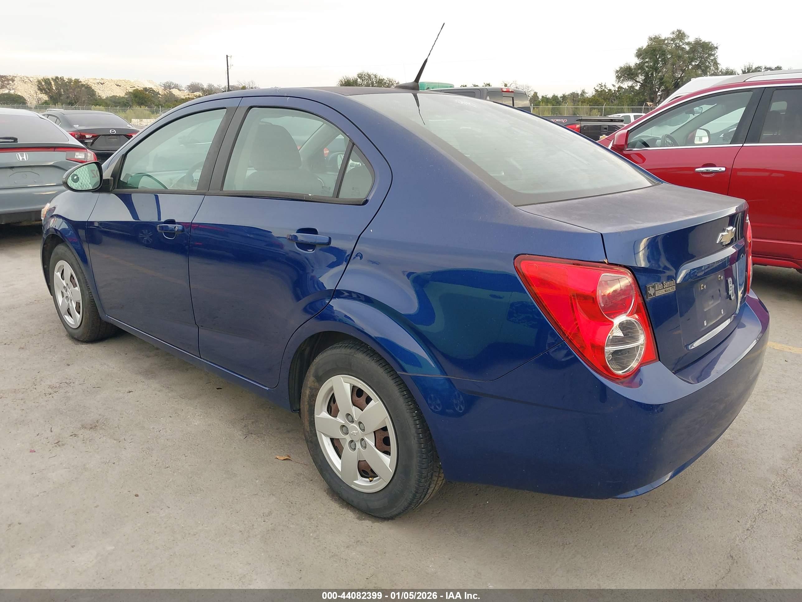 CHEVROLET SONIC image 3