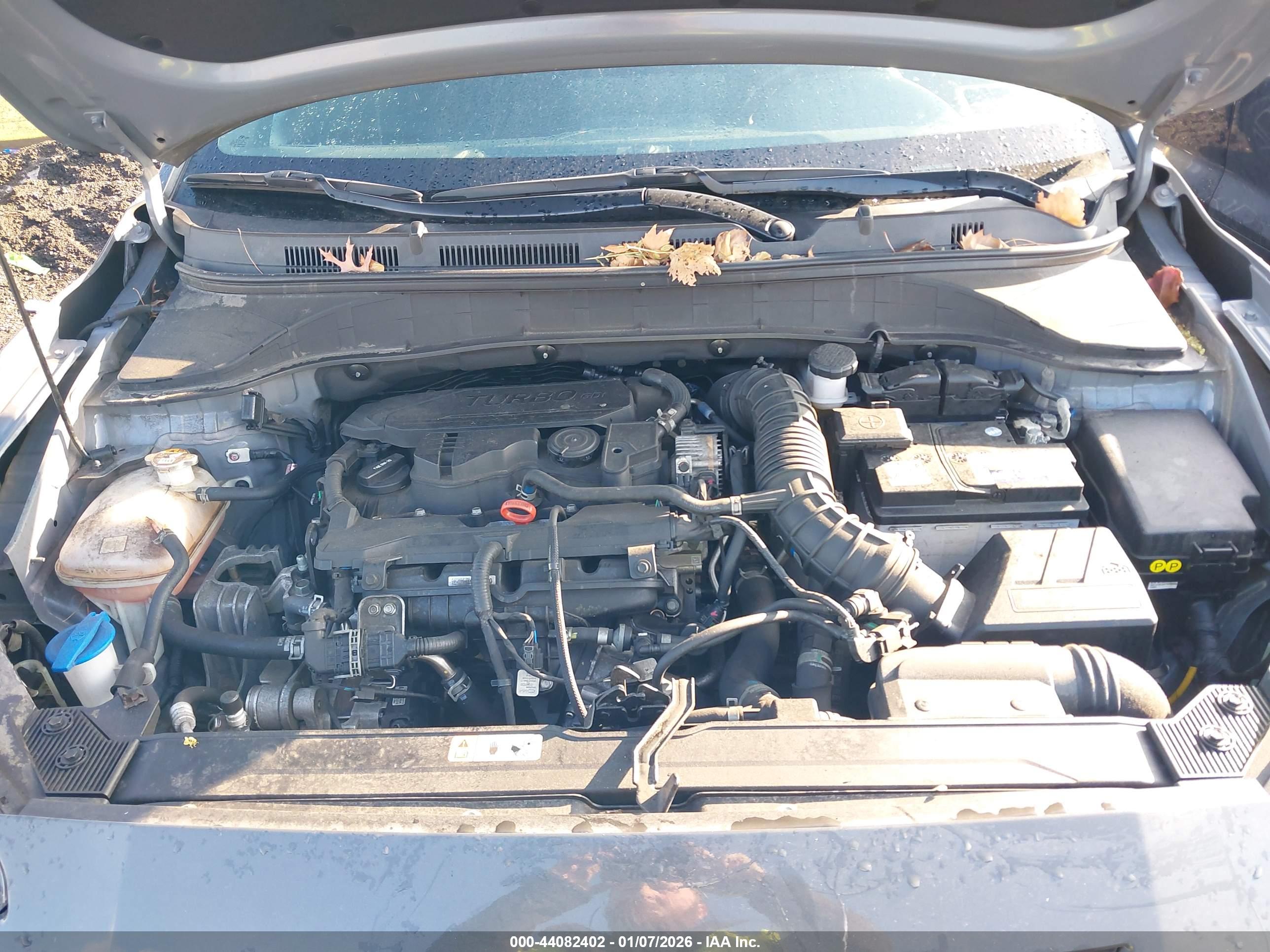 HYUNDAI KONA image 10
