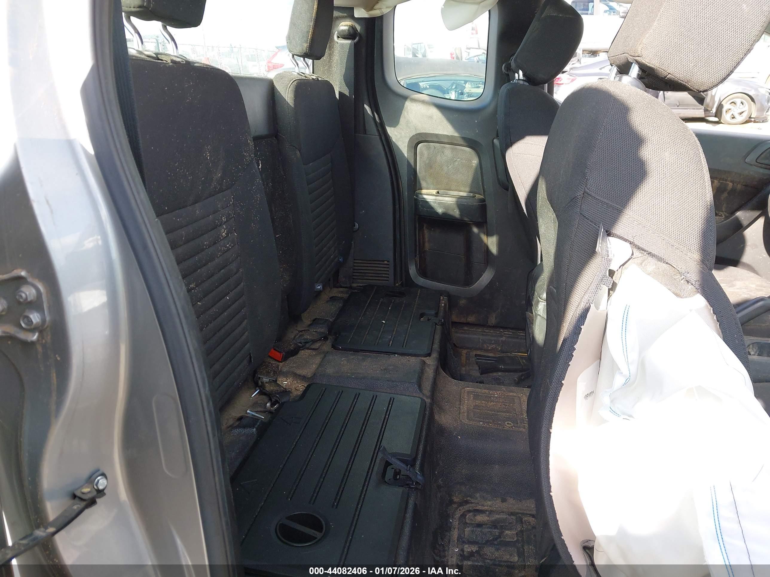 FORD RANGER image 8