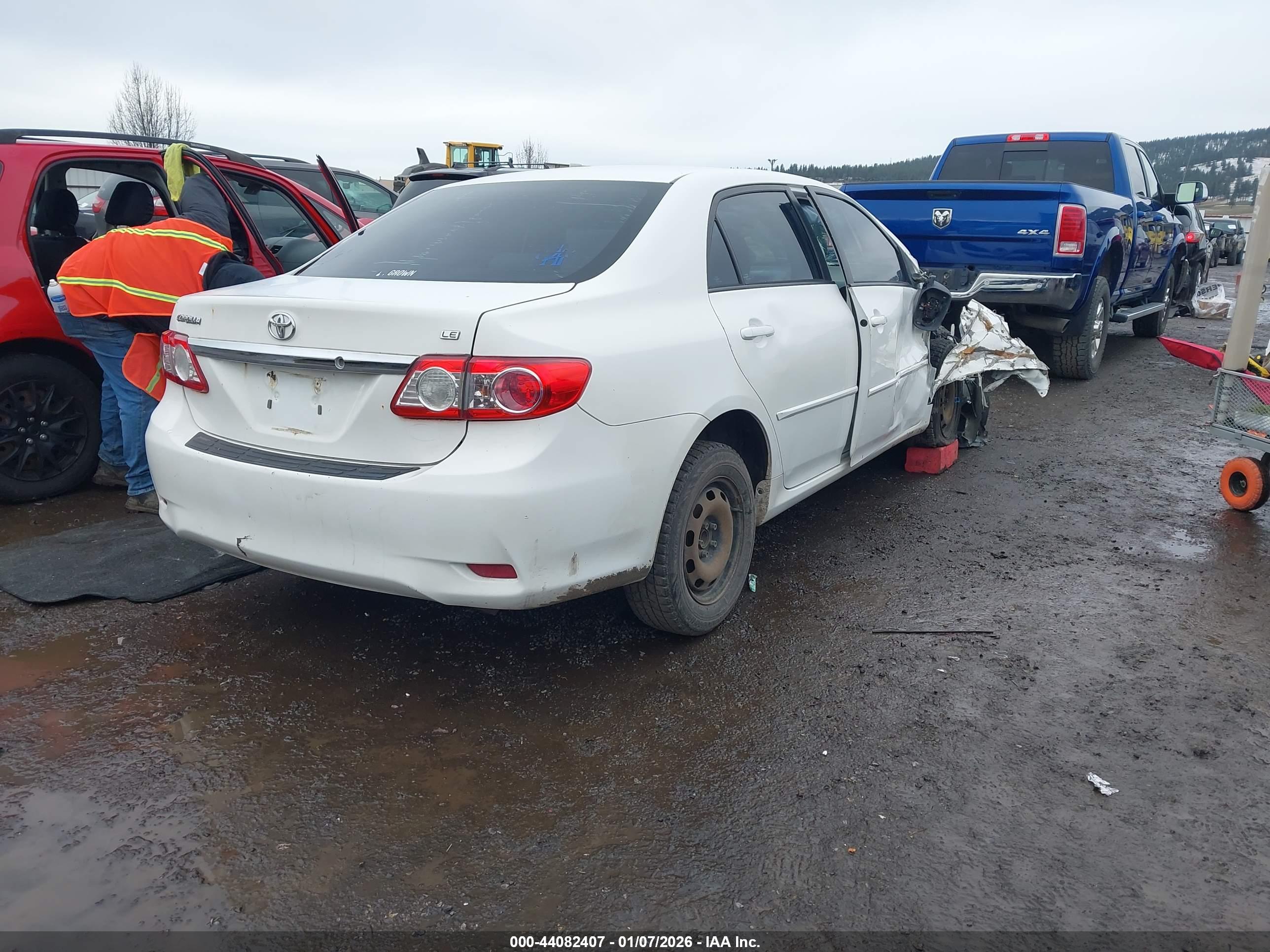 TOYOTA COROLLA image 4