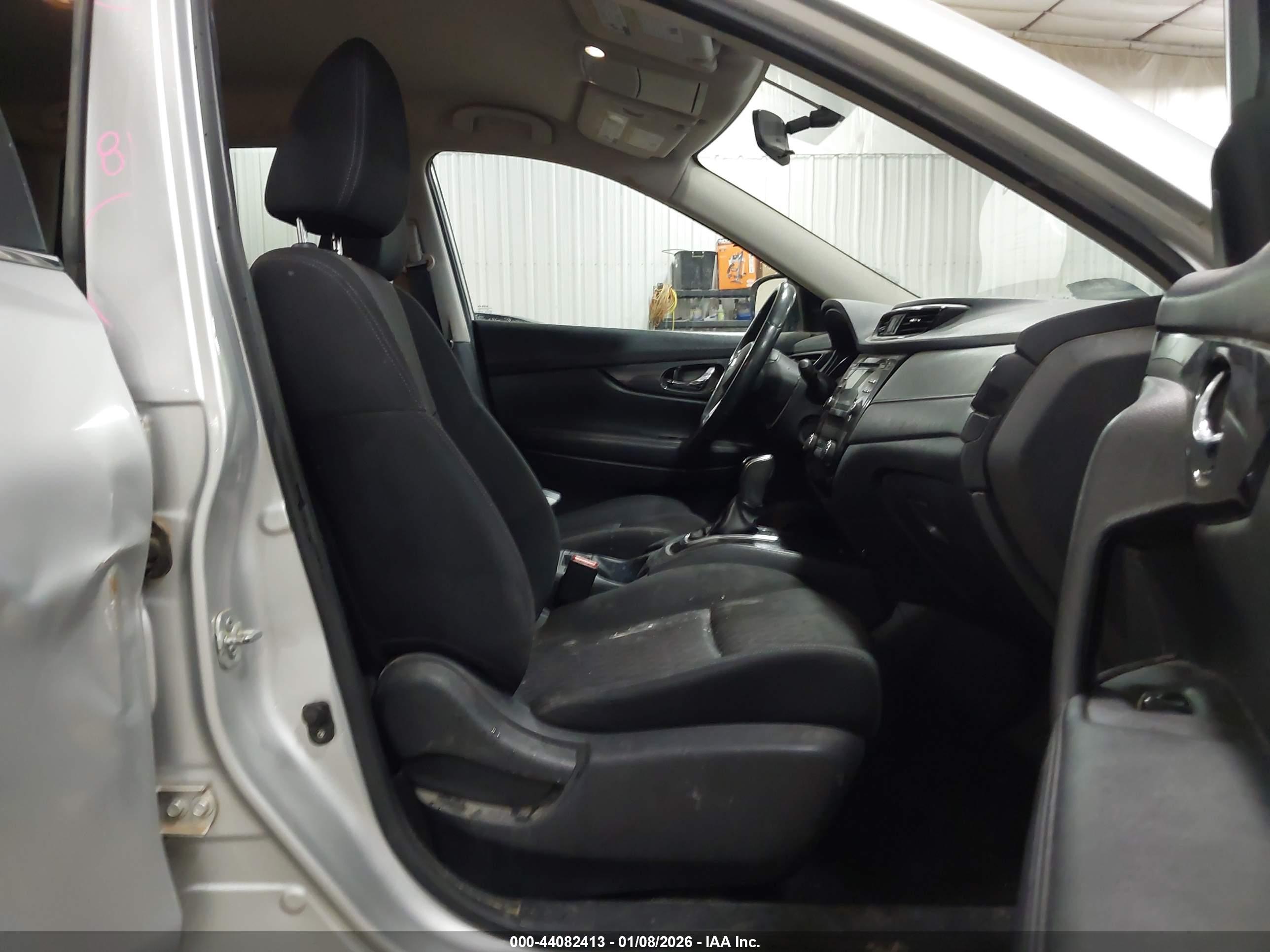 NISSAN ROGUE image 5