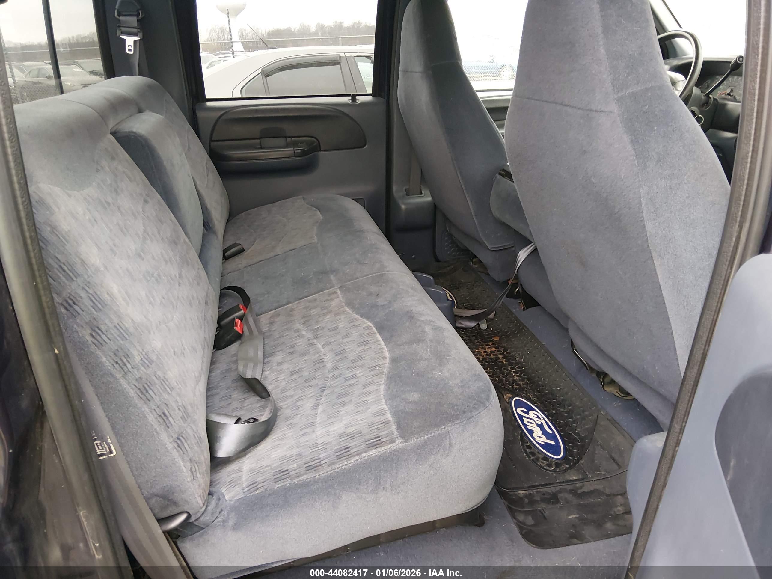 FORD F-250 image 8