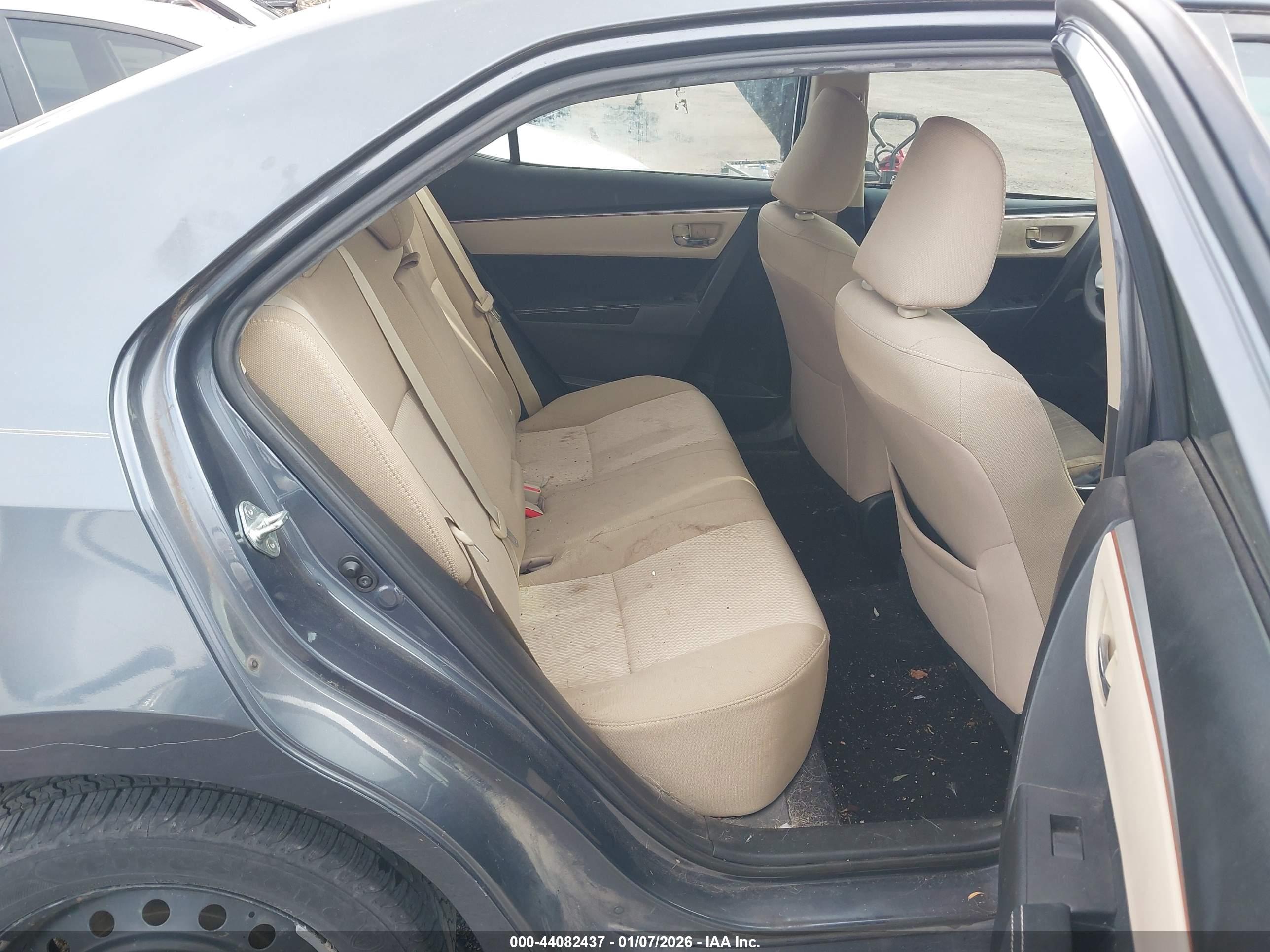 TOYOTA COROLLA image 8
