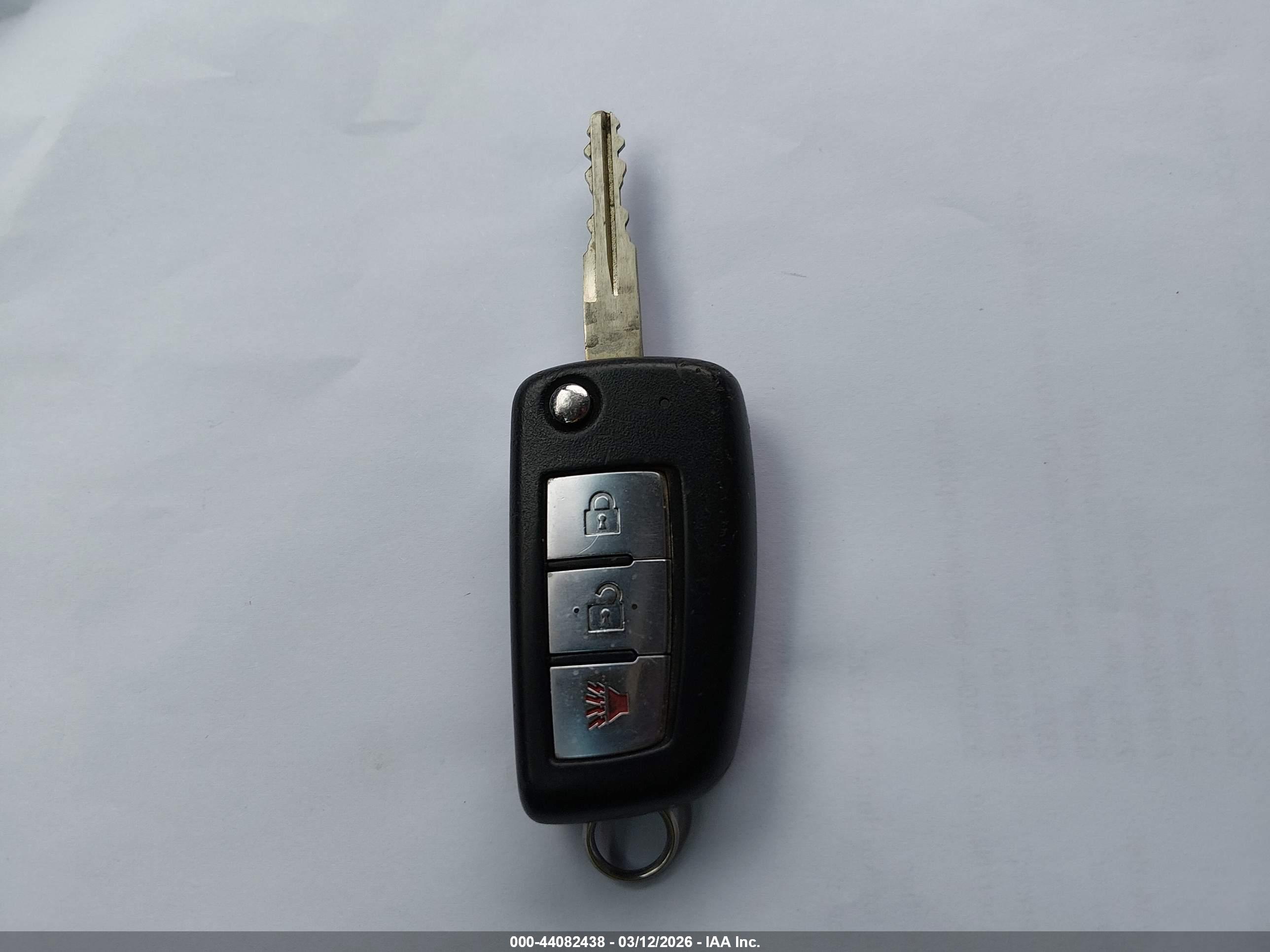NISSAN ROGUE image 11