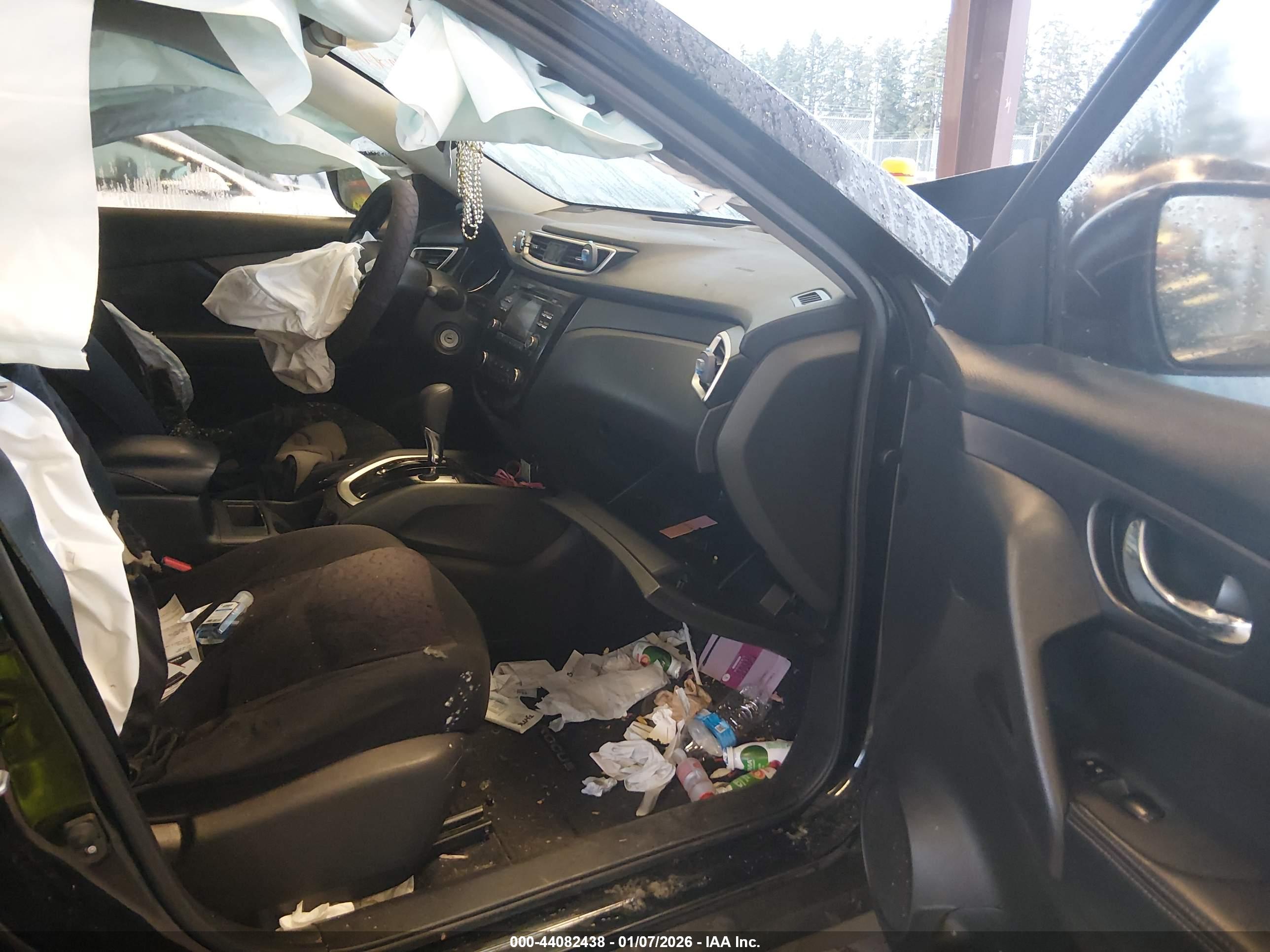 NISSAN ROGUE image 5