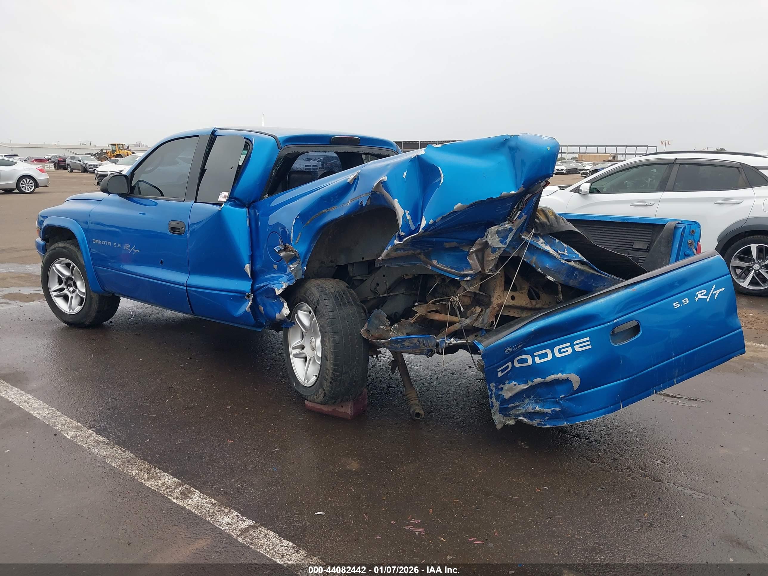 DODGE DAKOTA image 3