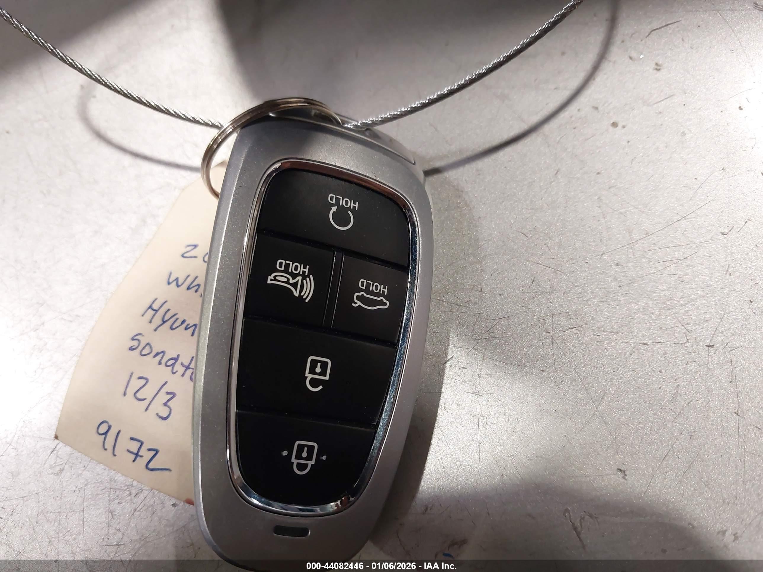 HYUNDAI SONATA image 11