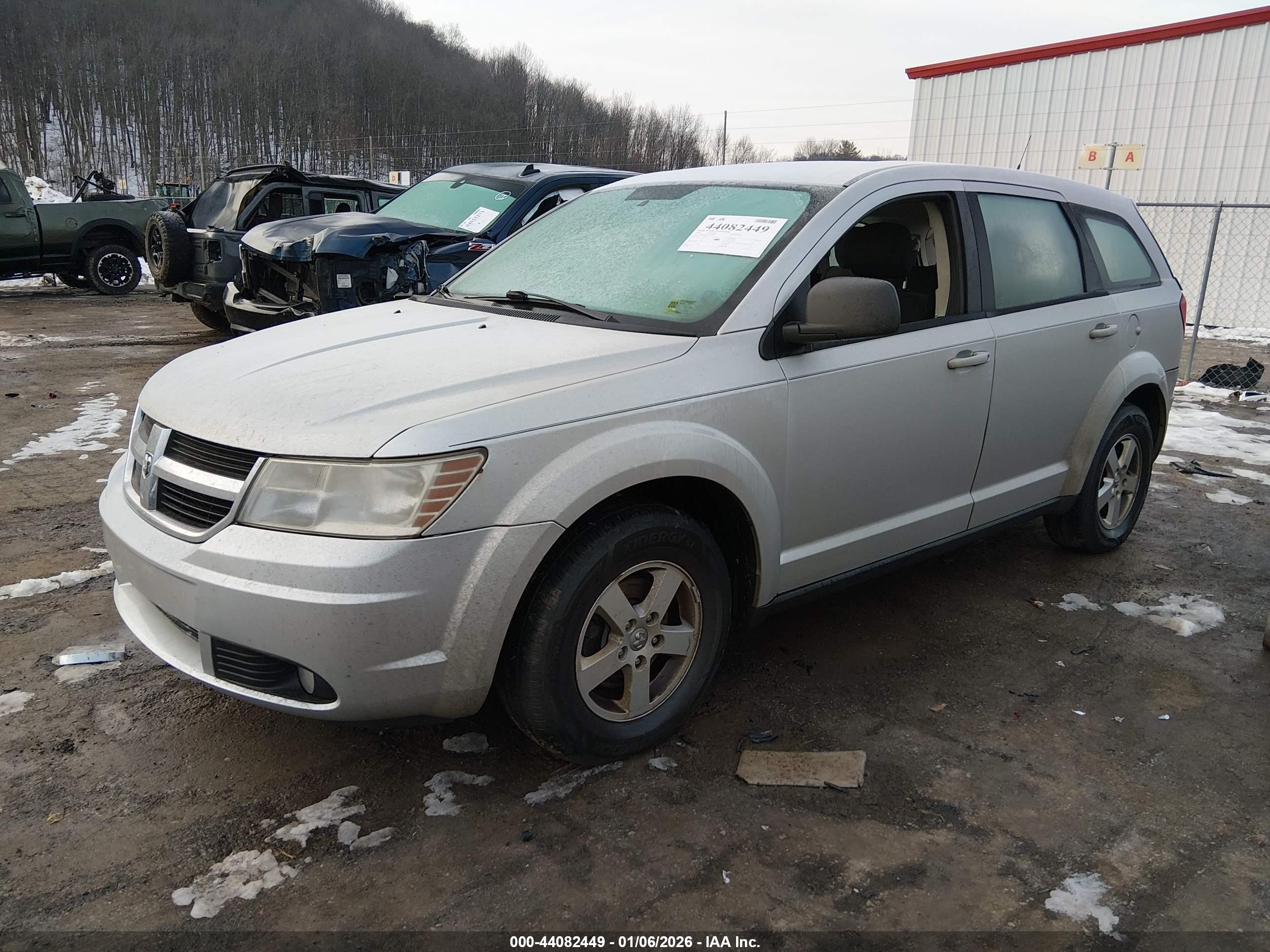 DODGE JOURNEY image 2