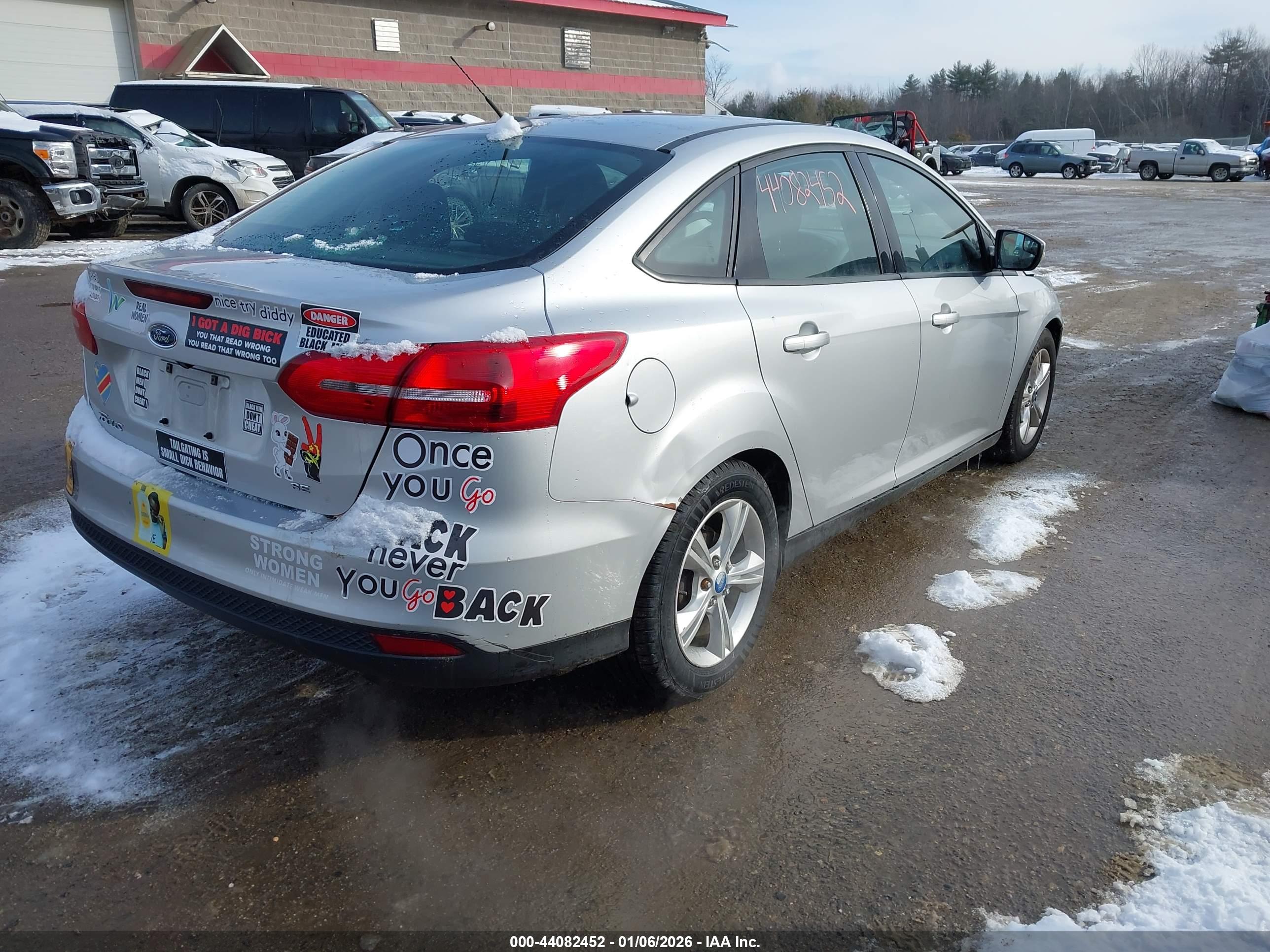 FORD FOCUS image 4