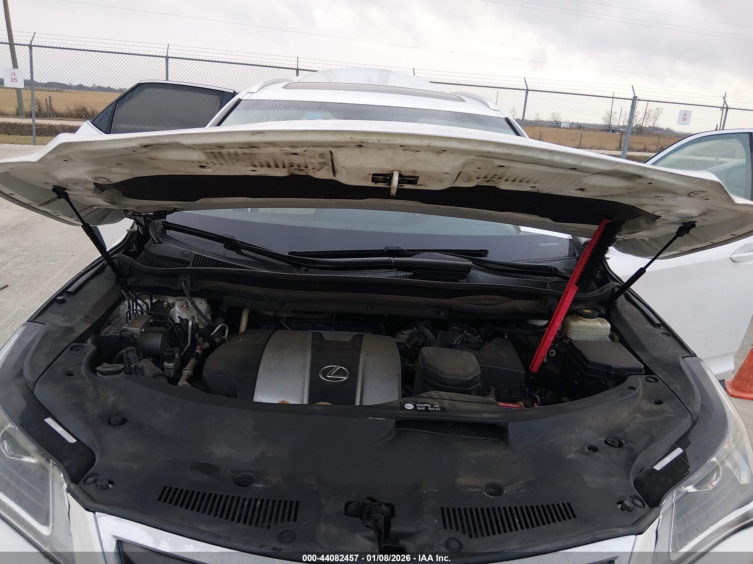 LEXUS RX image 10