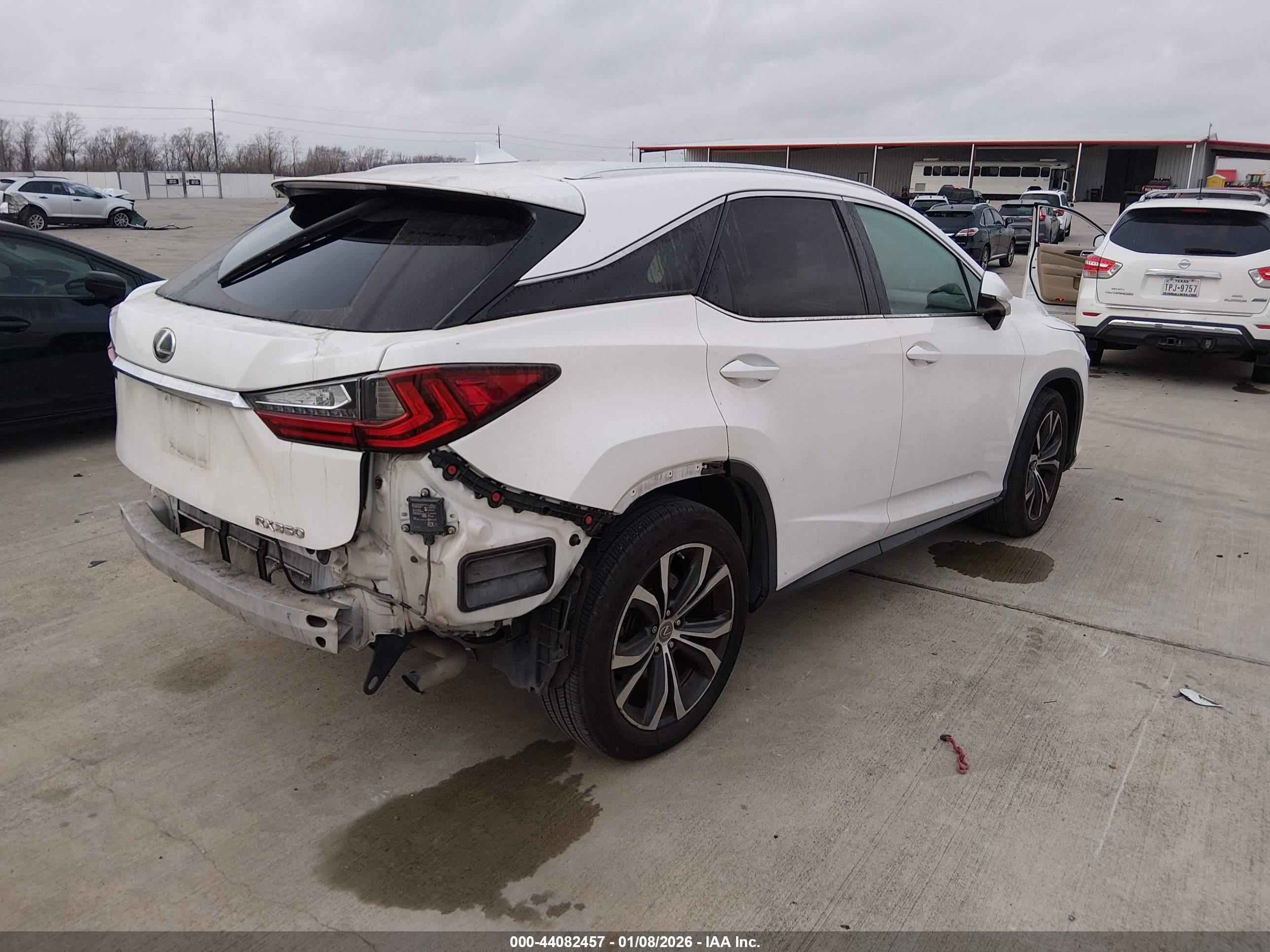 LEXUS RX image 4