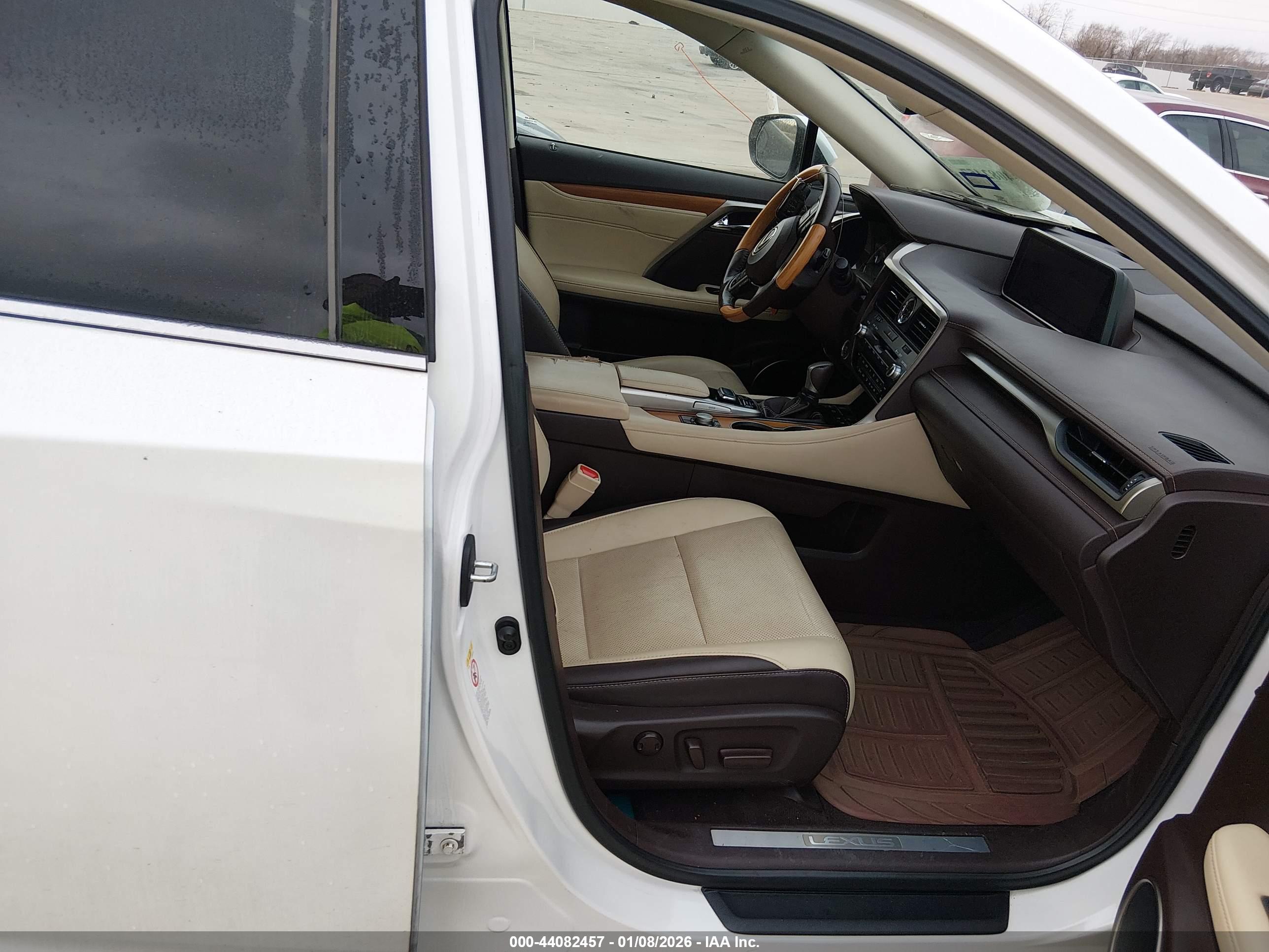 LEXUS RX image 5