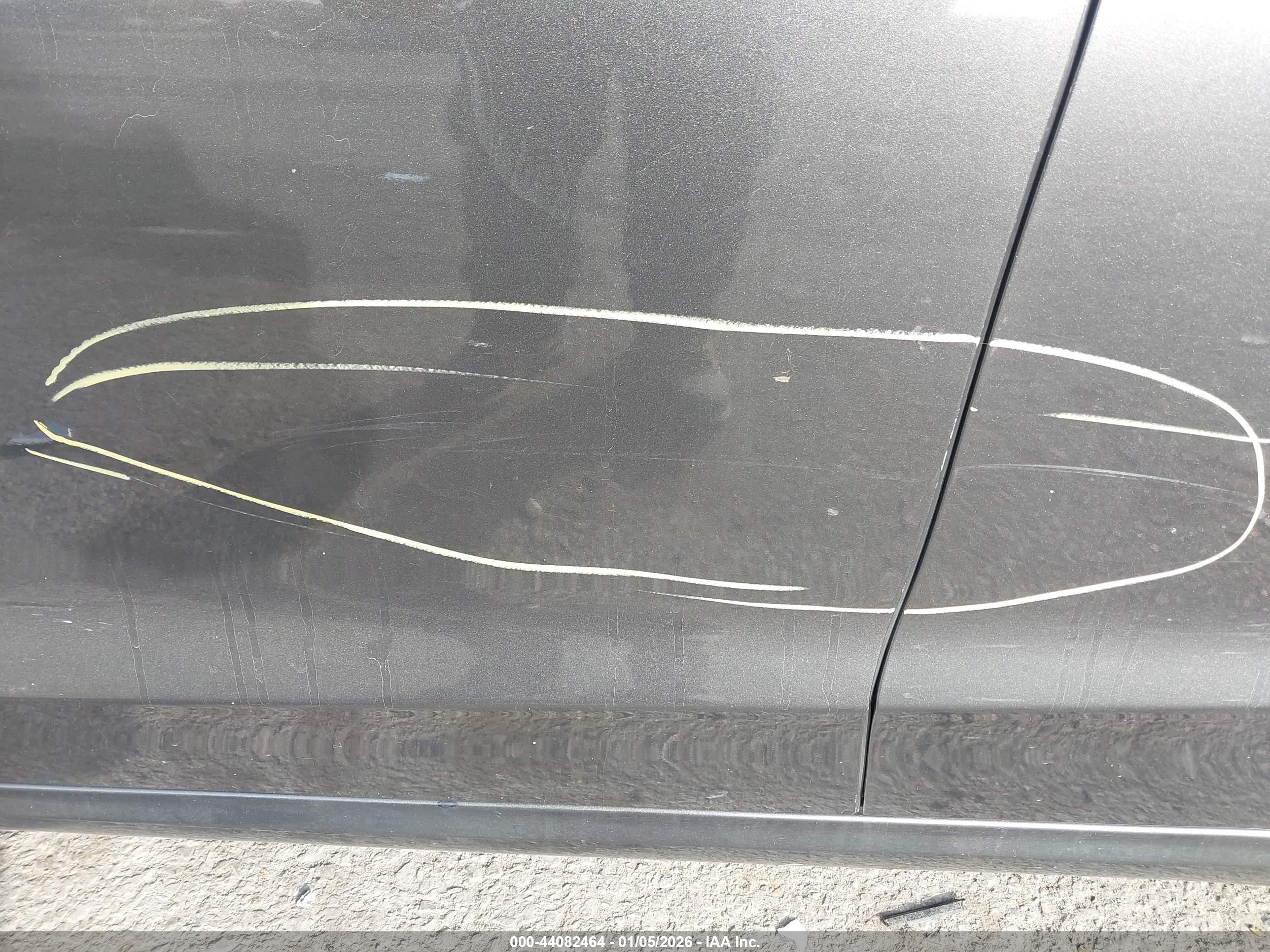 FORD FUSION image 6