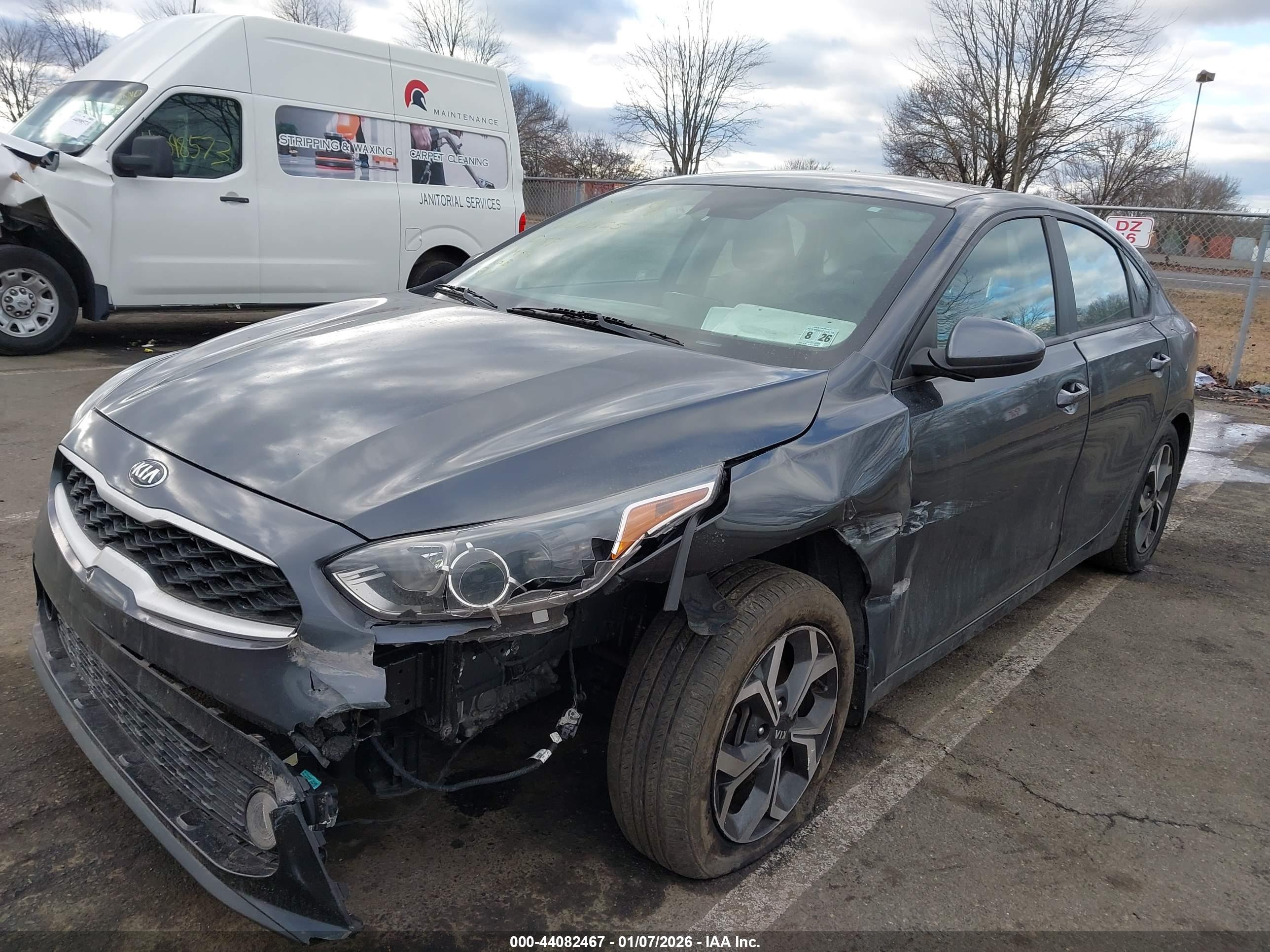KIA FORTE image 2