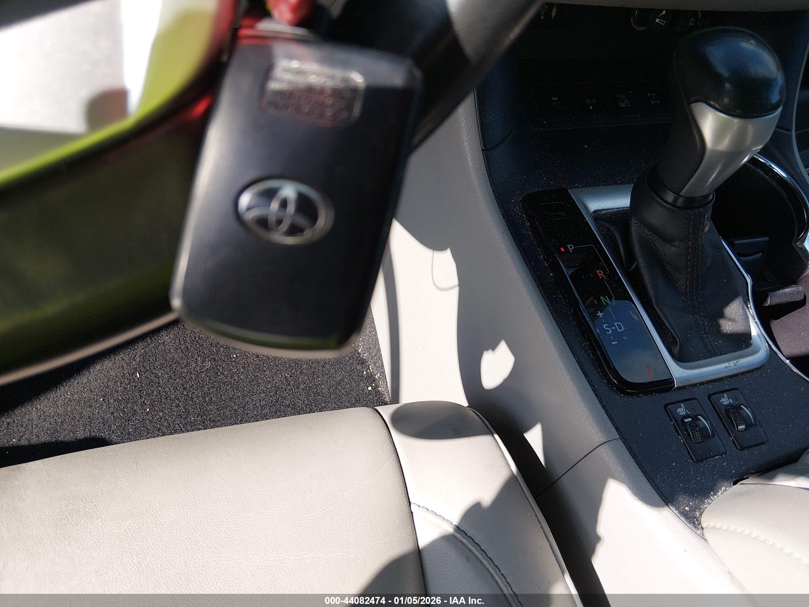 TOYOTA HIGHLANDER image 11