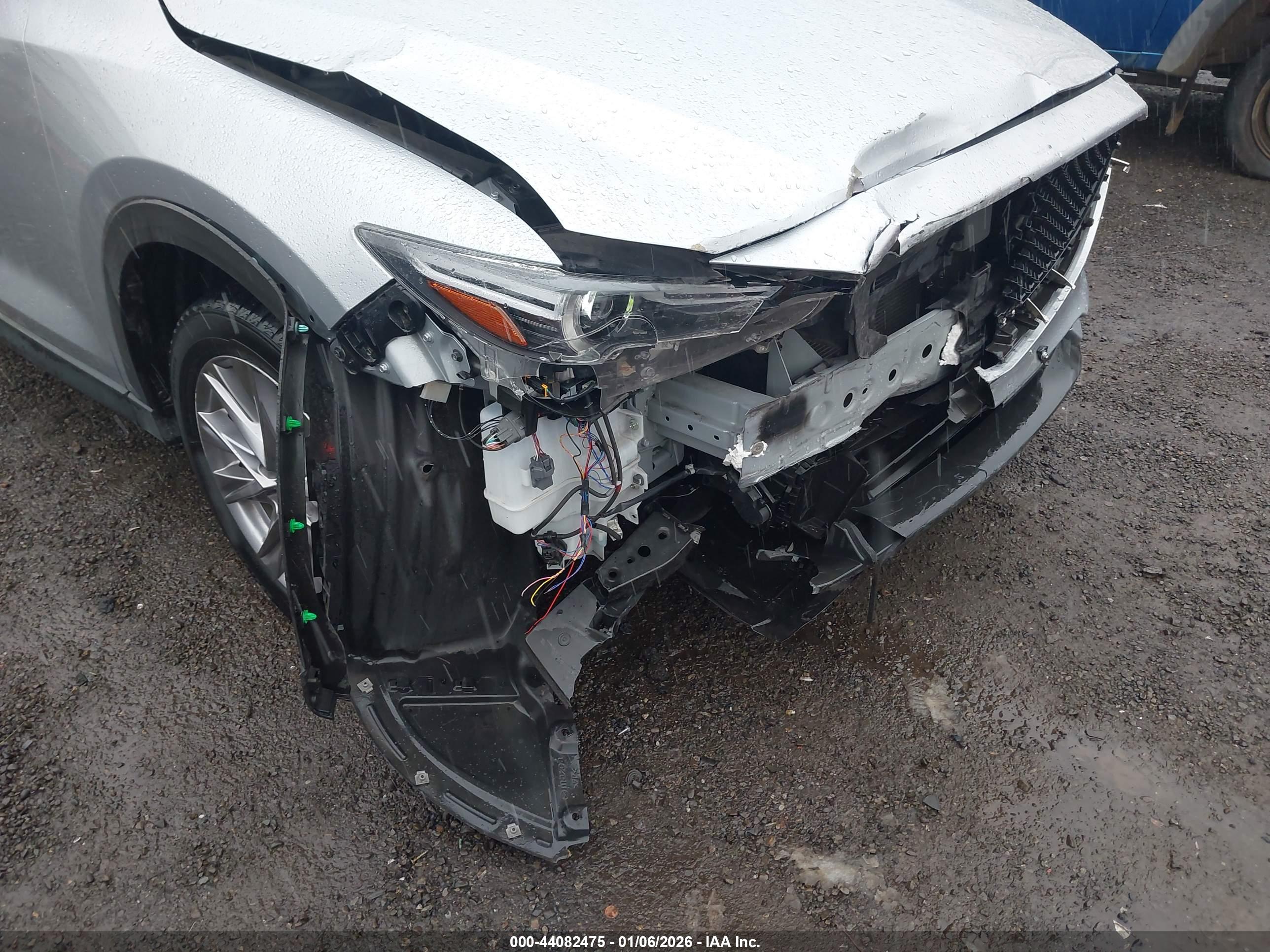 MAZDA CX-5 image 6