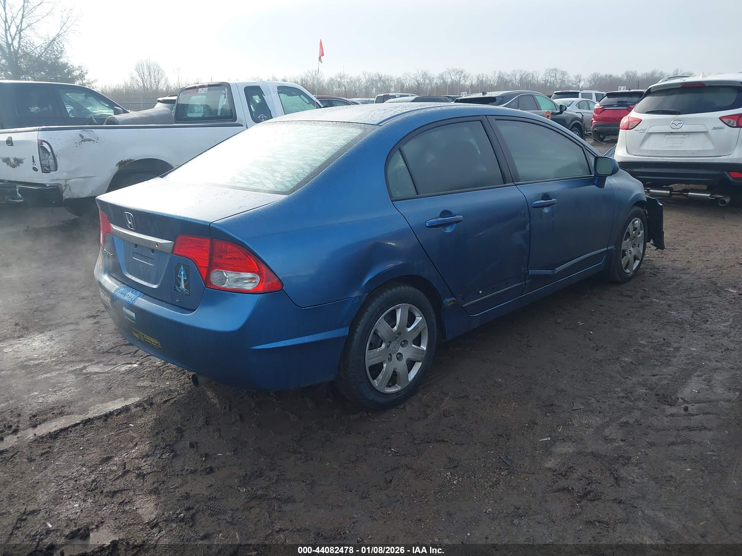 HONDA CIVIC image 4