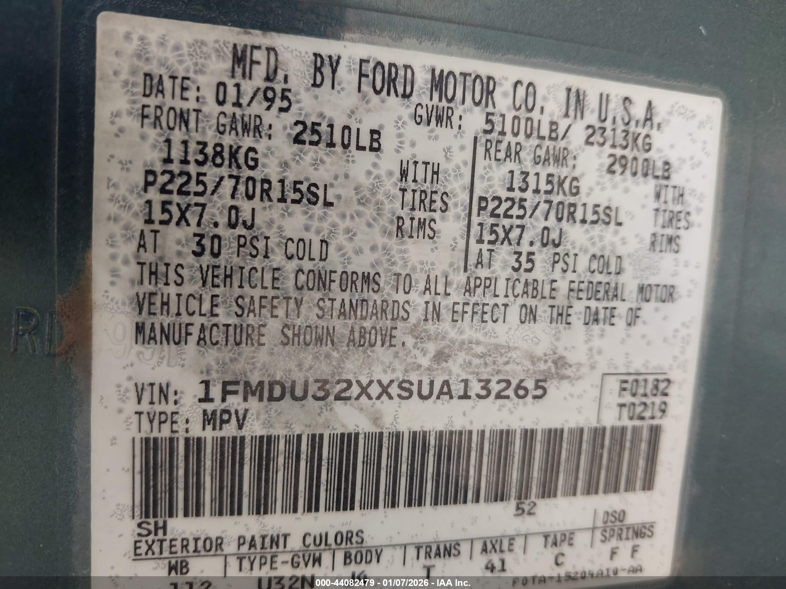 FORD EXPLORER image 9