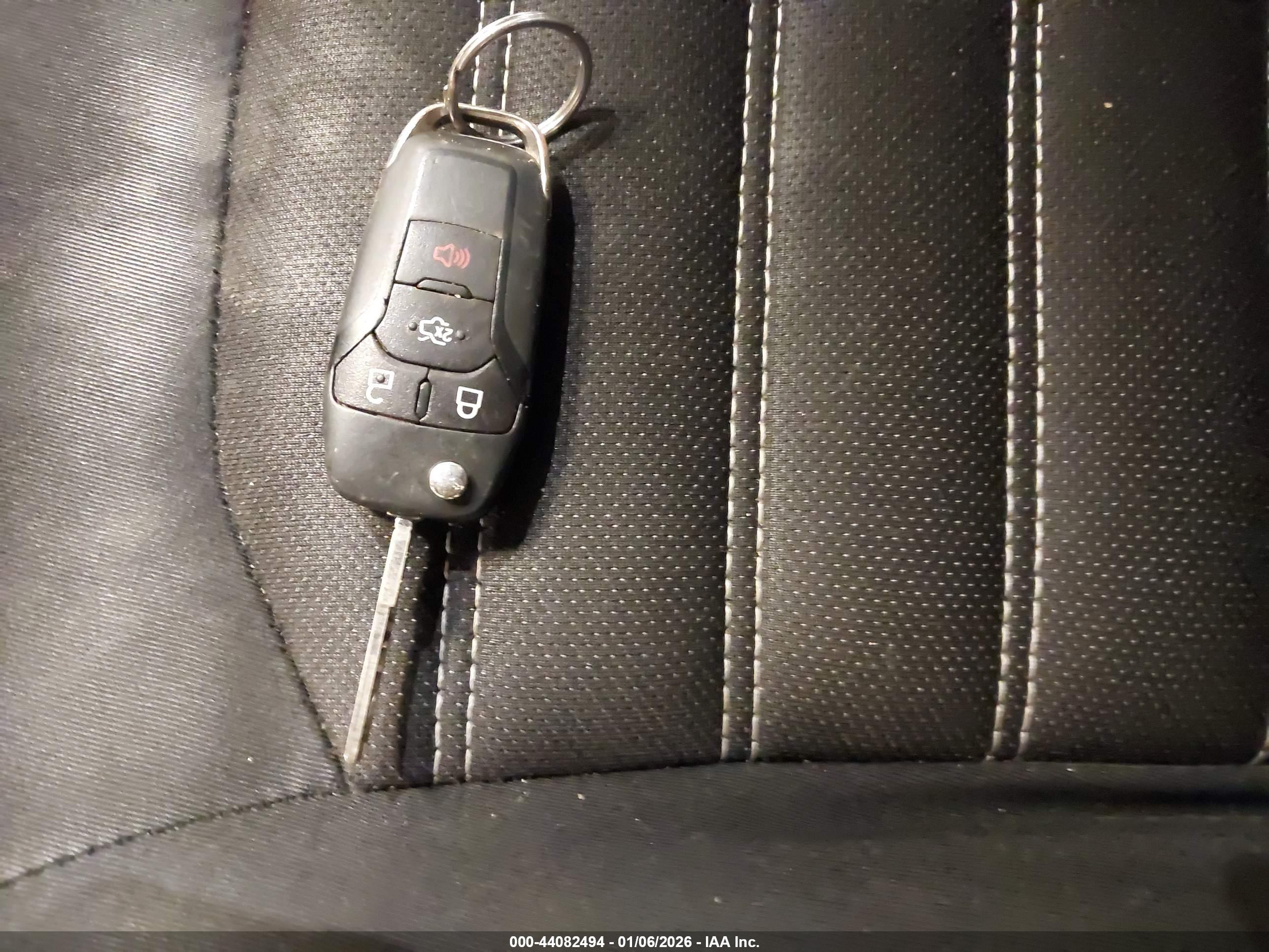 FORD FUSION image 11
