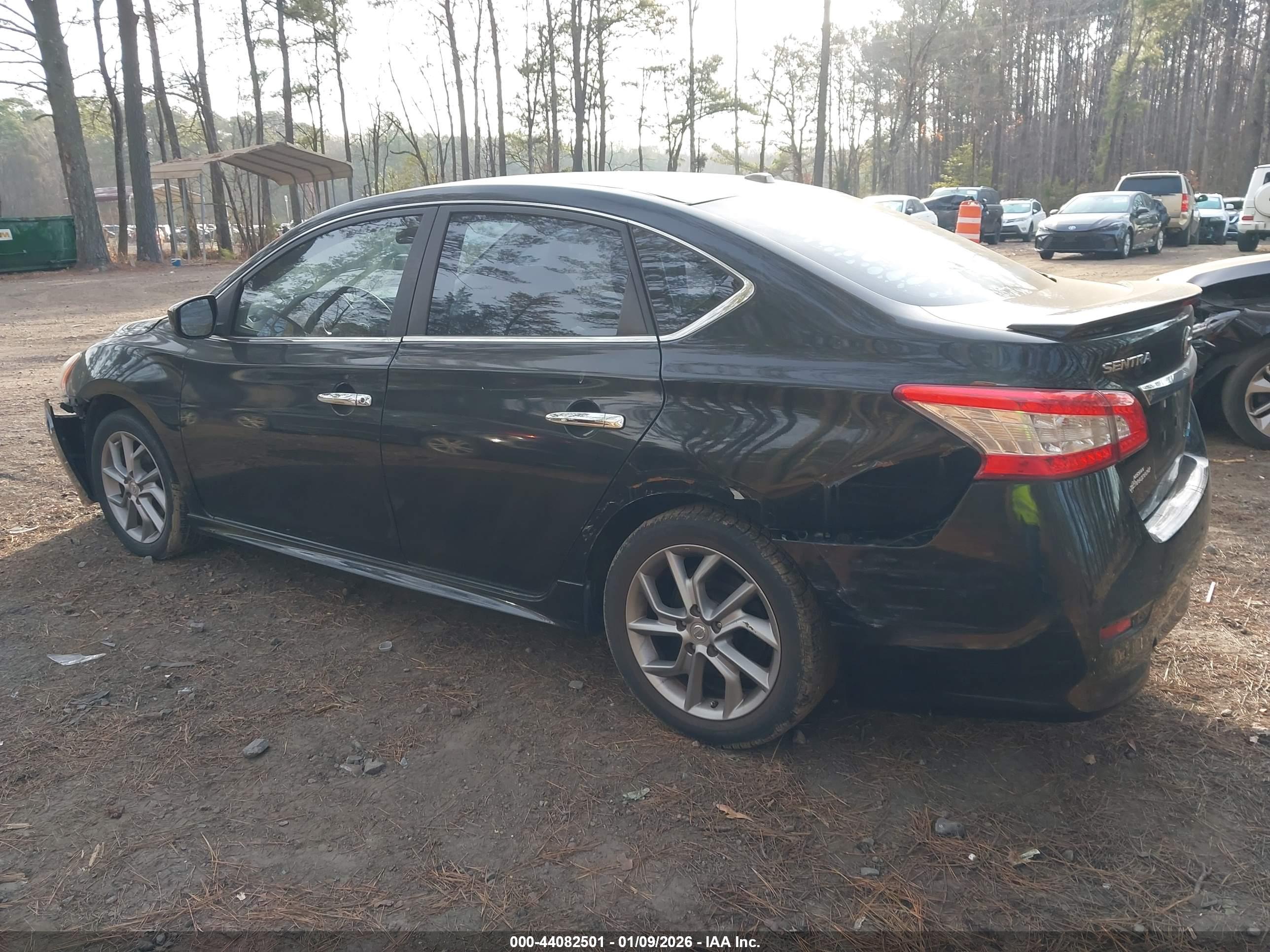 NISSAN SENTRA image 3