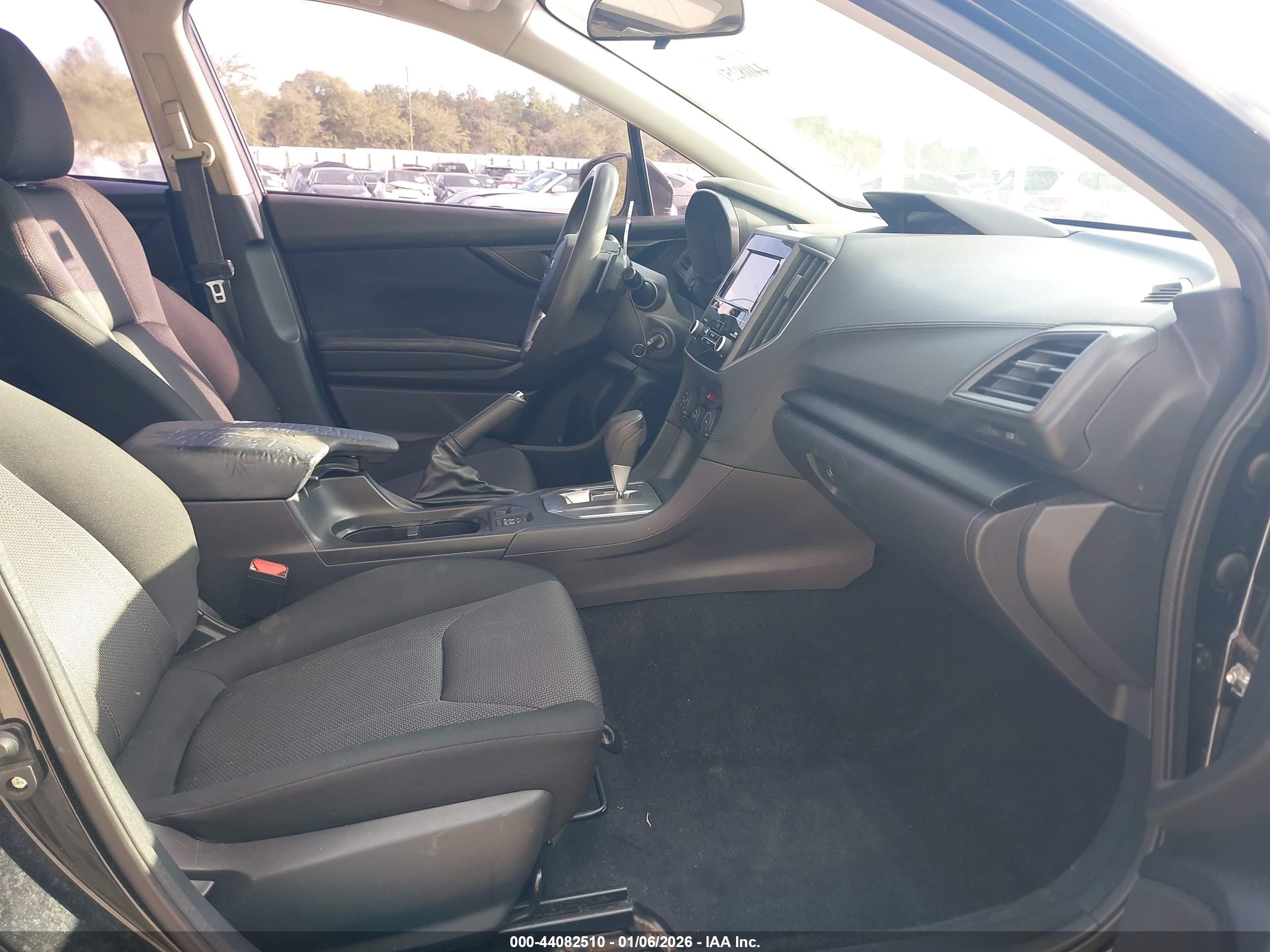 SUBARU IMPREZA image 5