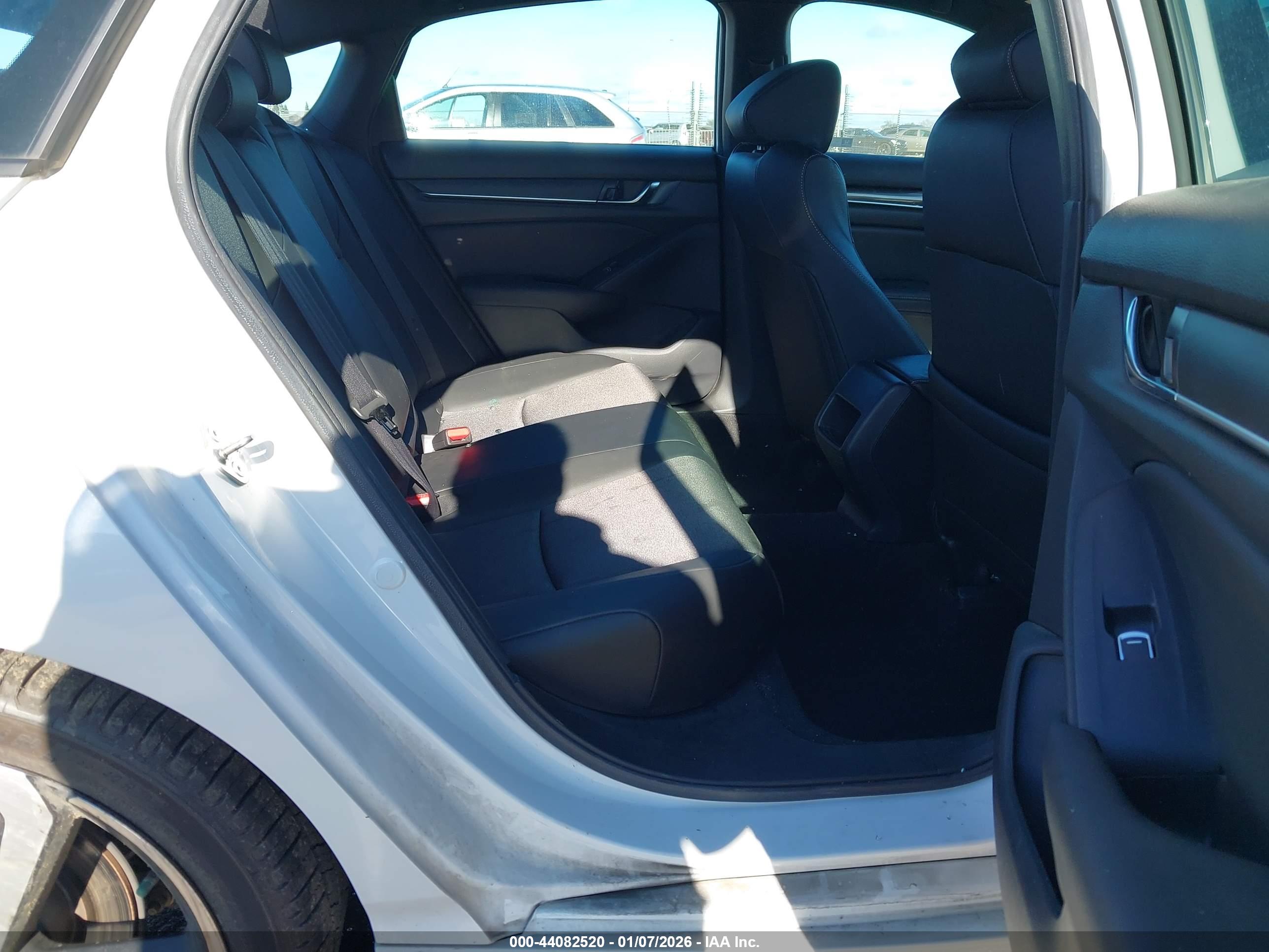 HONDA ACCORD image 8