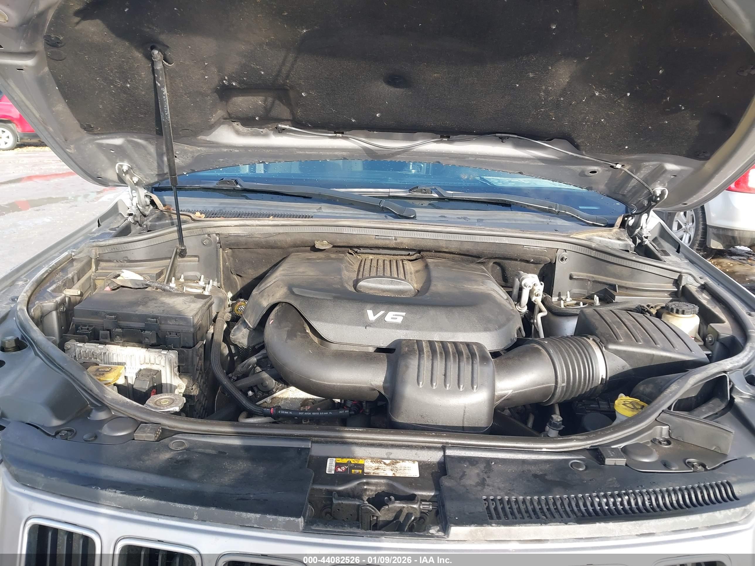JEEP GRAND image 10