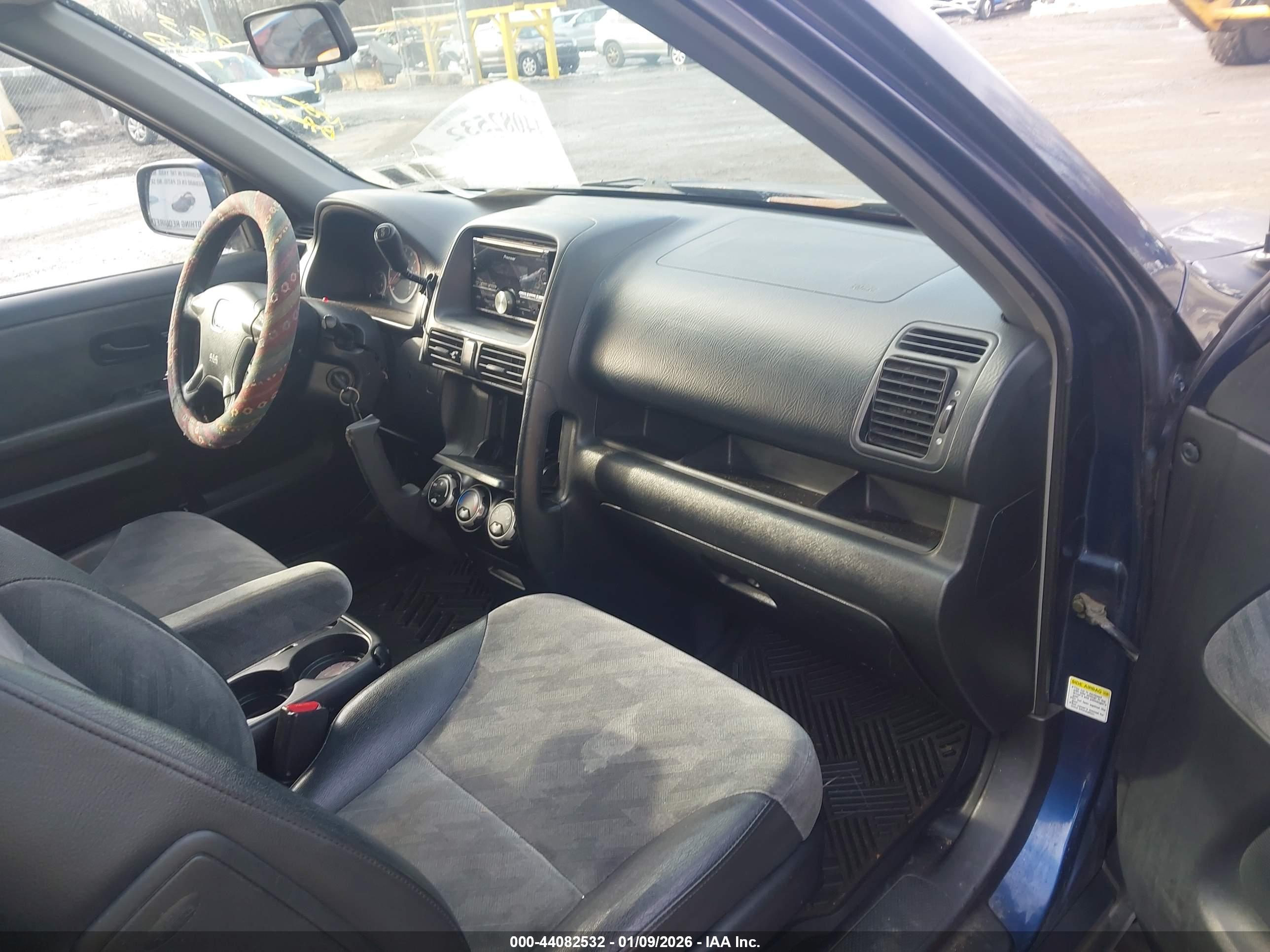 HONDA CR-V image 5
