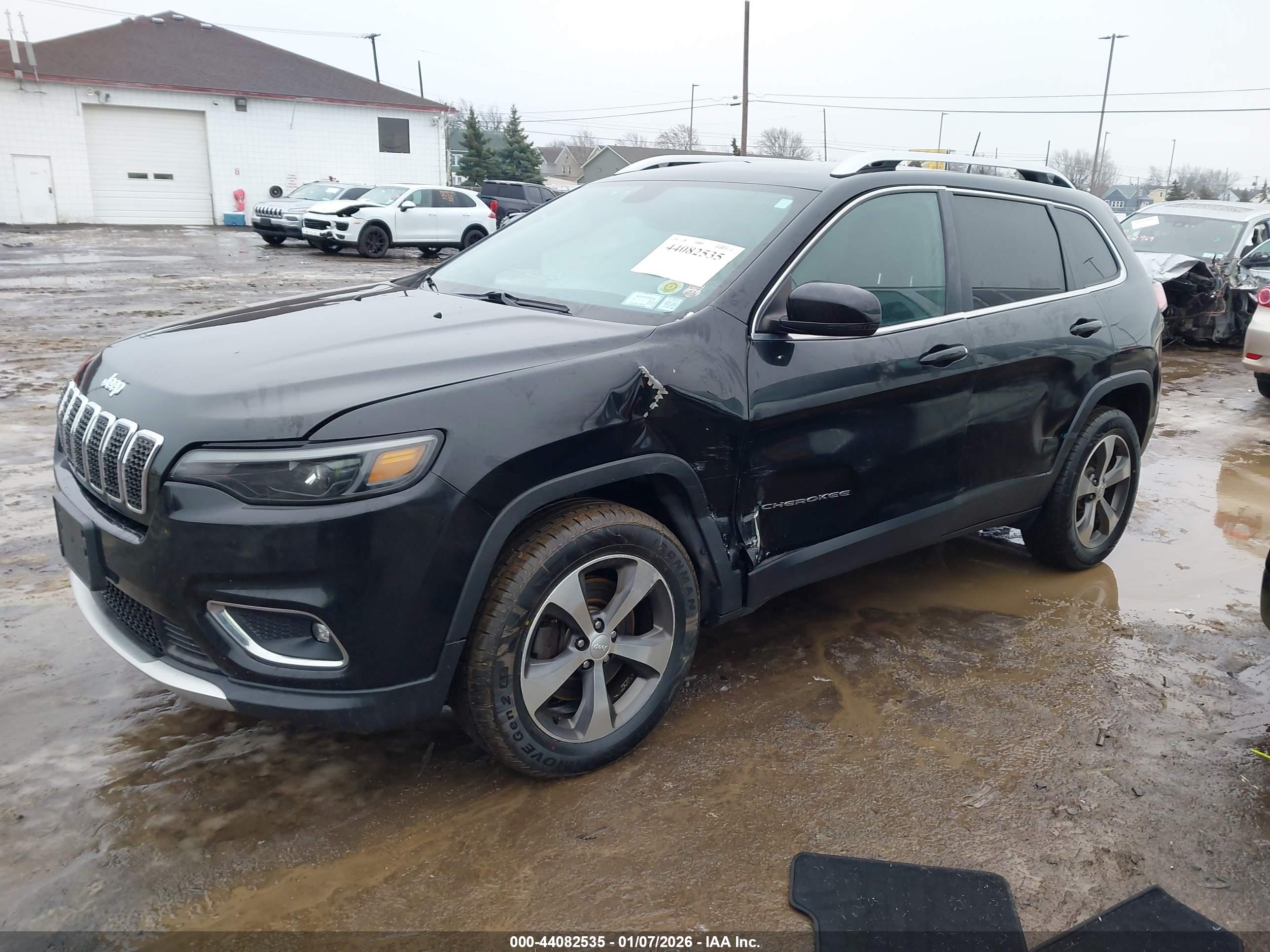 JEEP CHEROKEE image 2