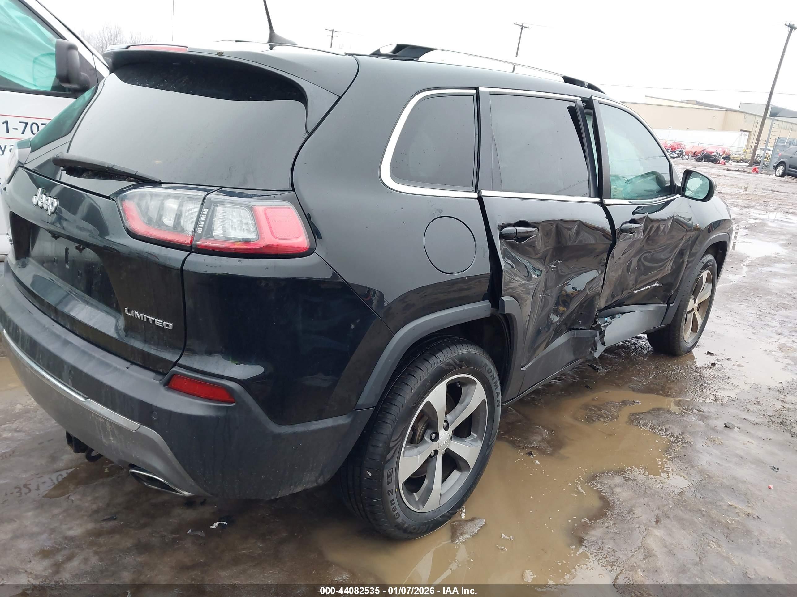 JEEP CHEROKEE image 4