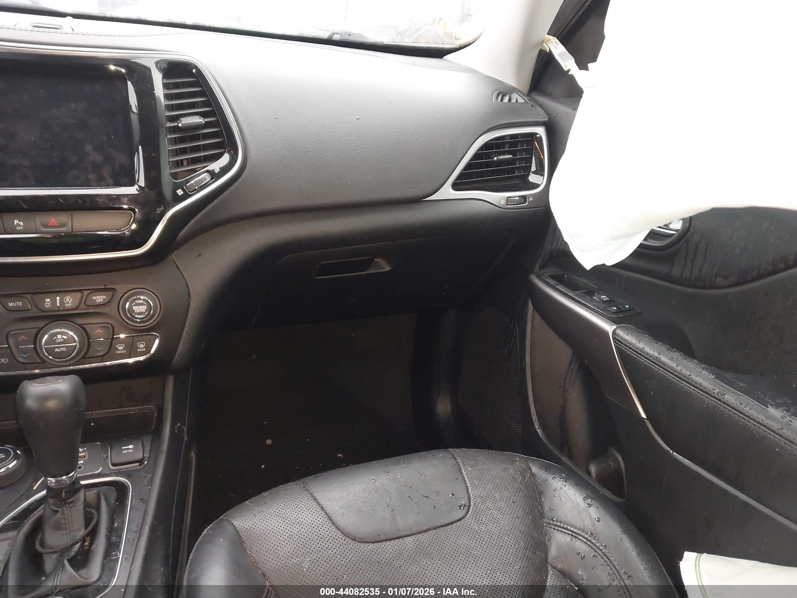 JEEP CHEROKEE image 5