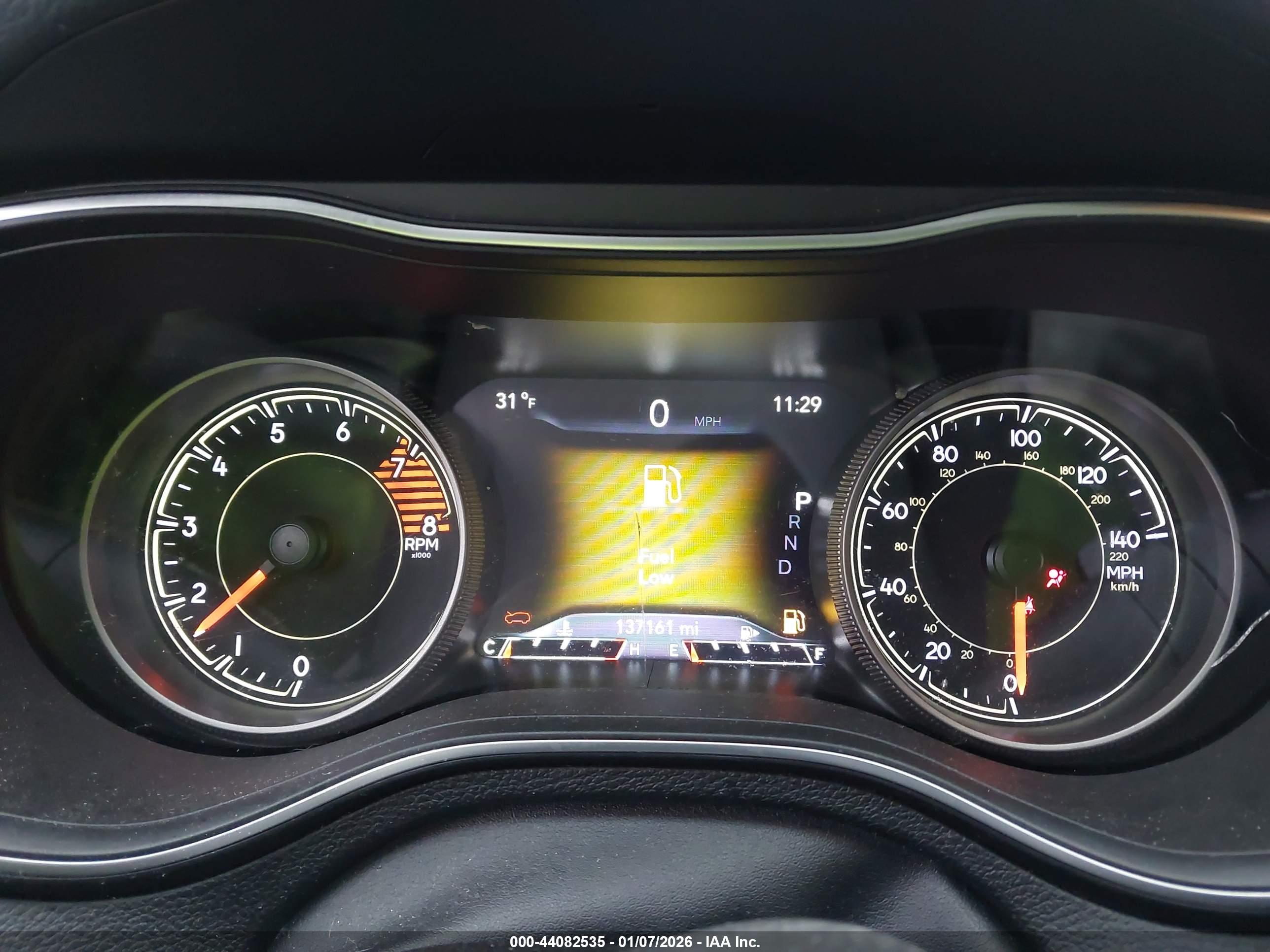 JEEP CHEROKEE image 7