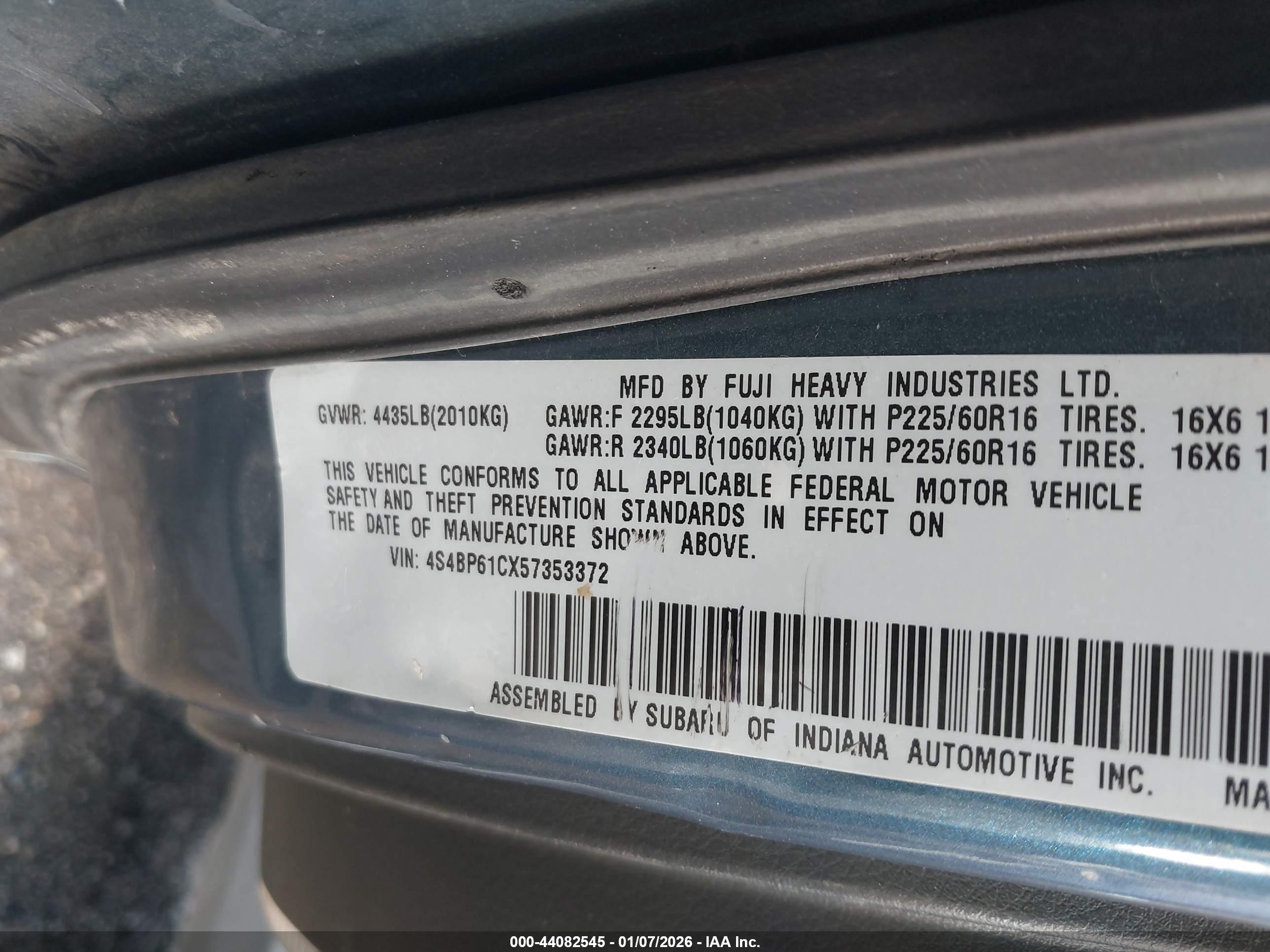 SUBARU OUTBACK image 9