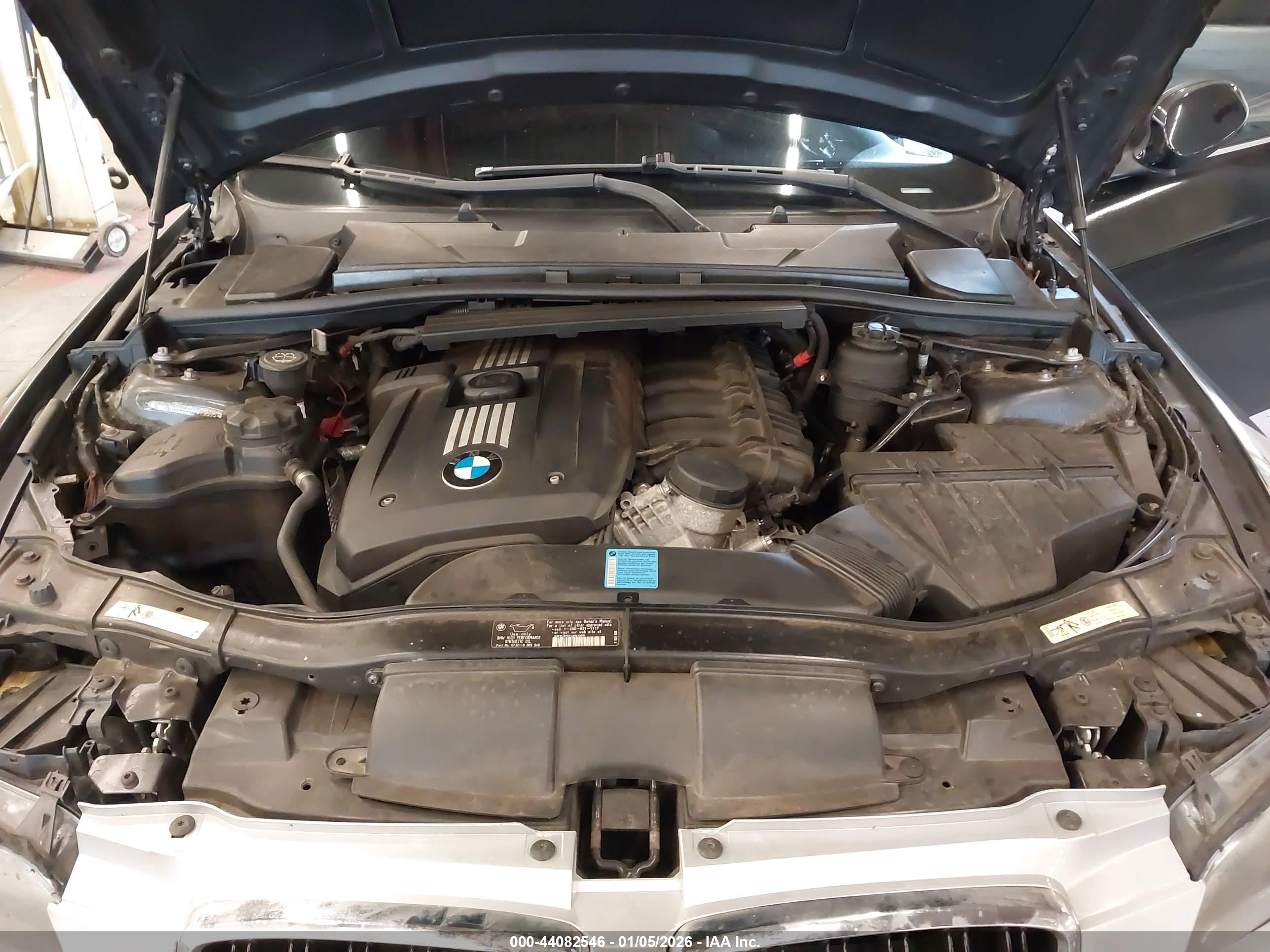 BMW 328I image 10