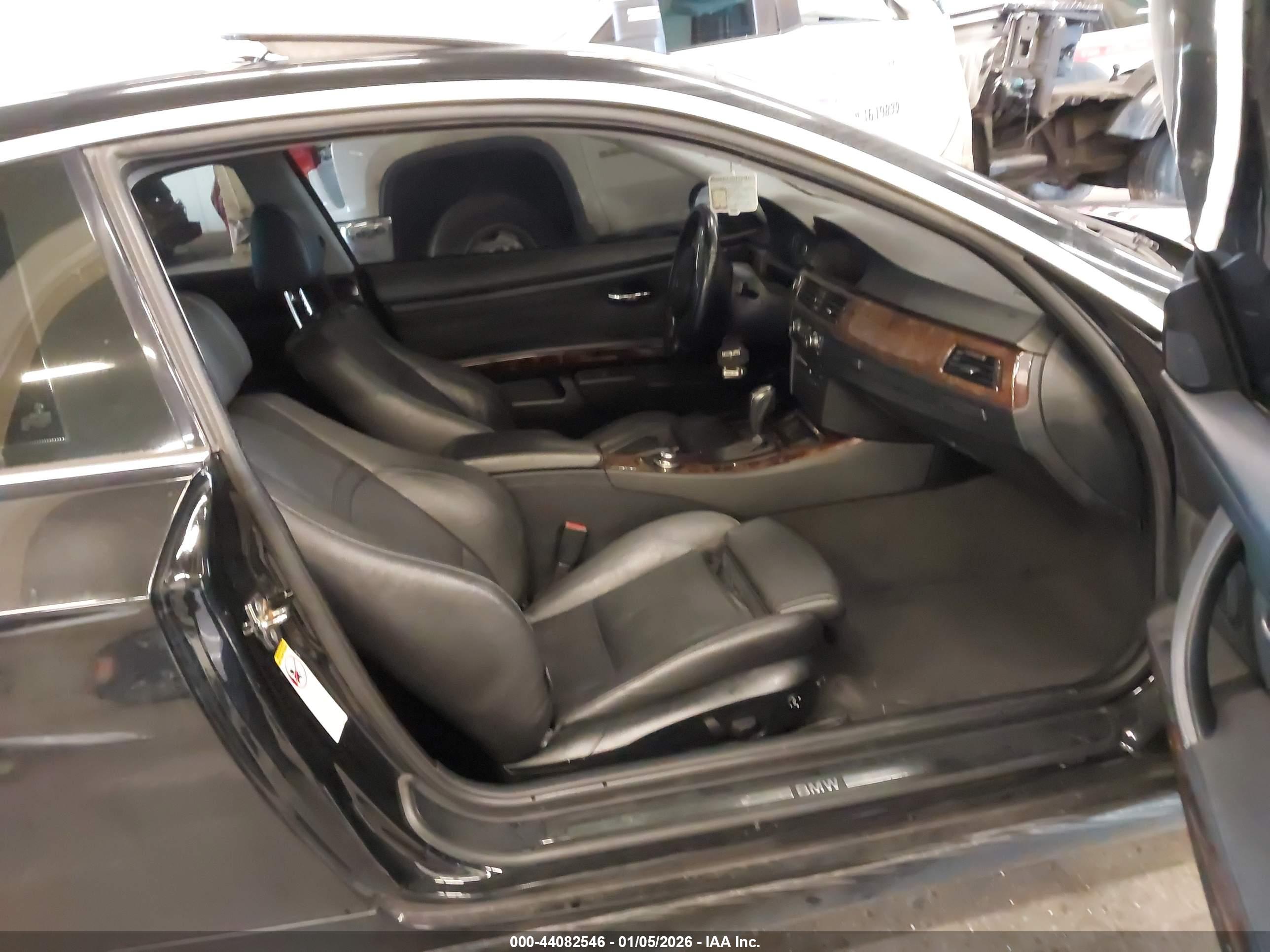 BMW 328I image 5