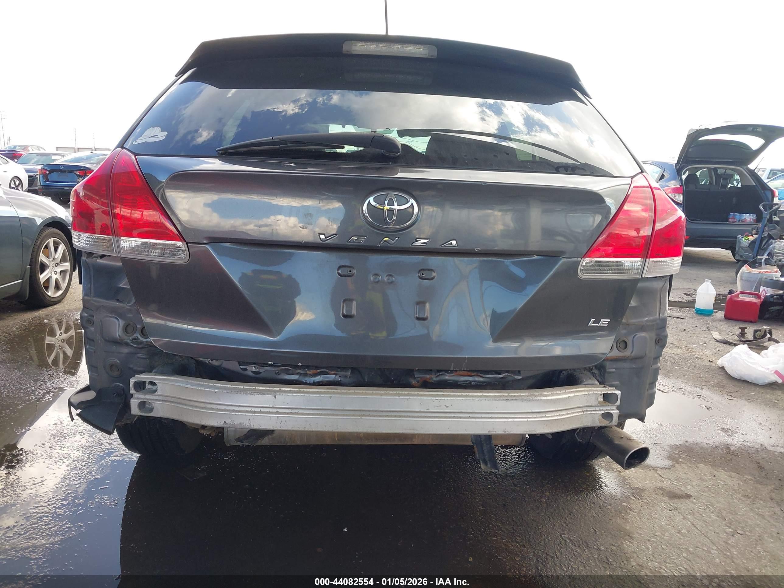 TOYOTA VENZA image 6