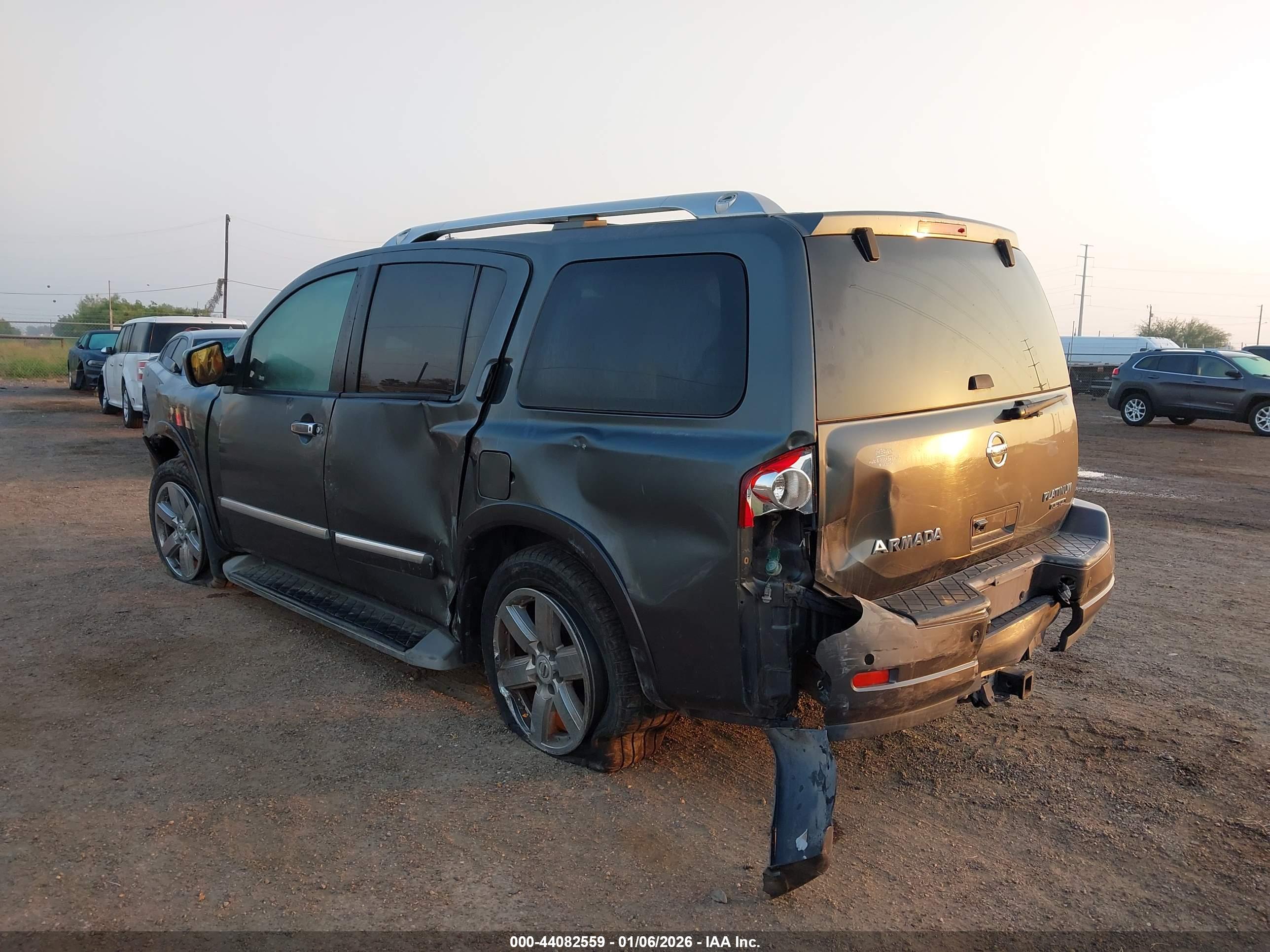 NISSAN ARMADA image 3