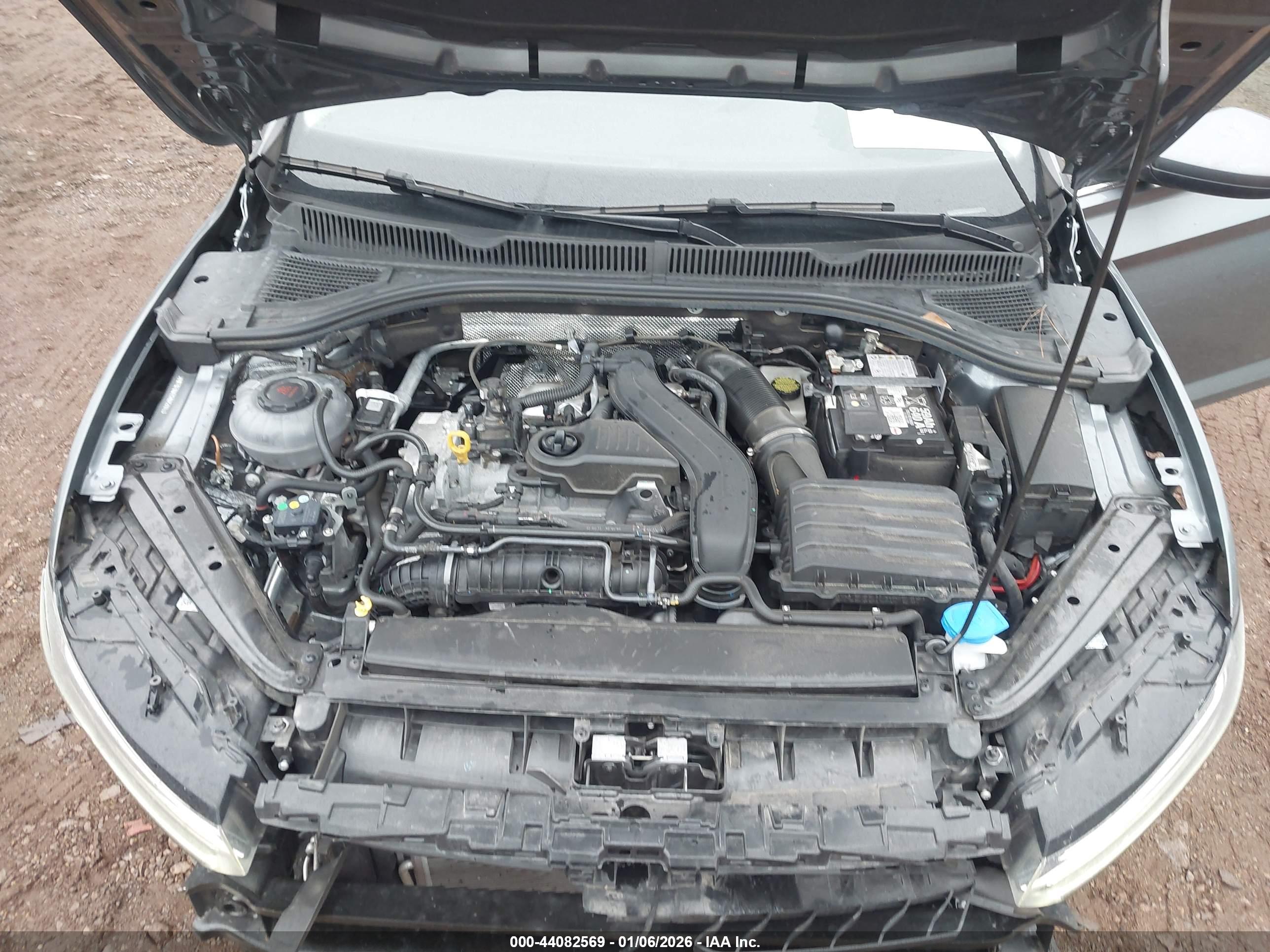 VOLKSWAGEN JETTA image 10