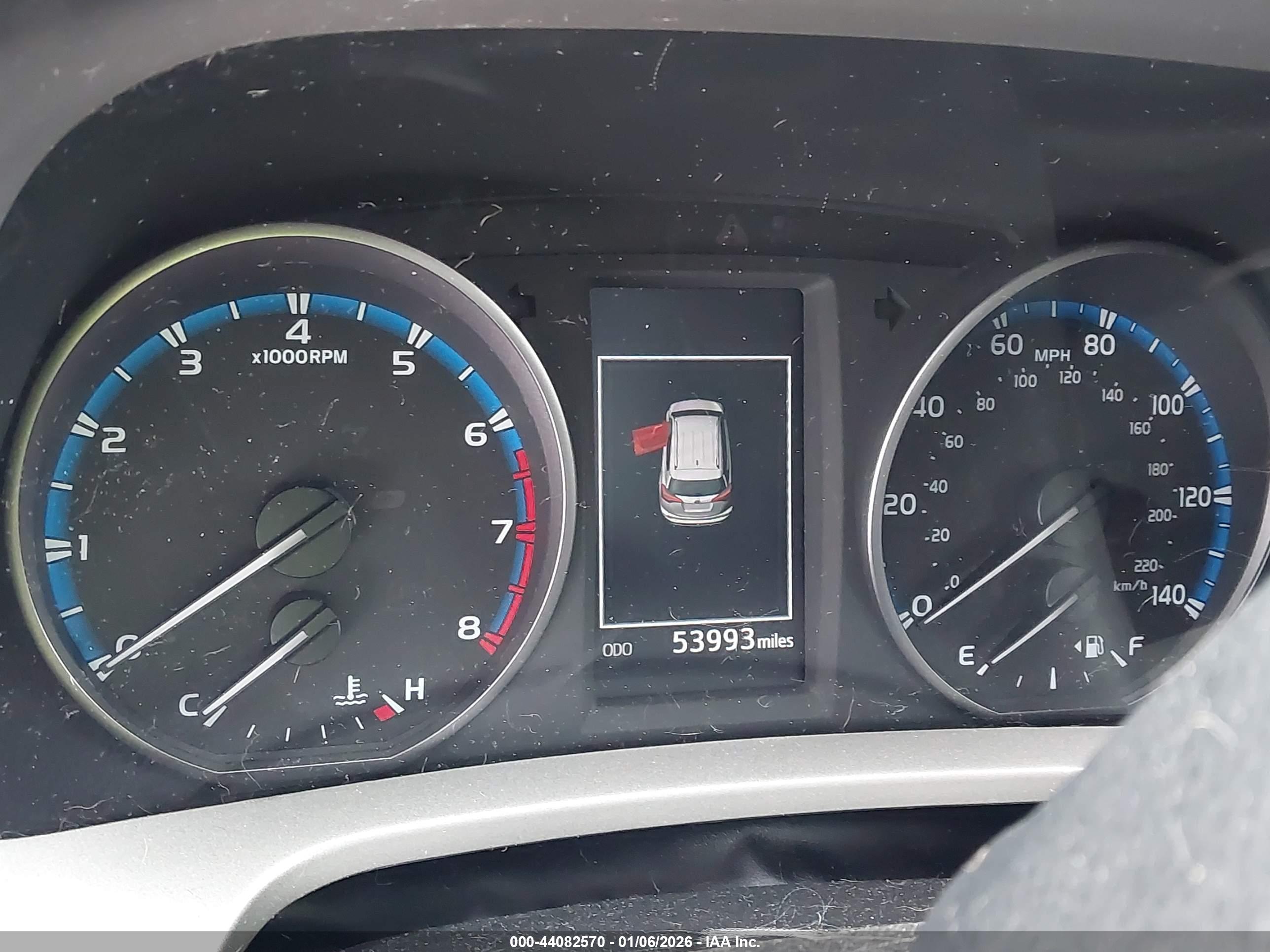 TOYOTA RAV4 image 7