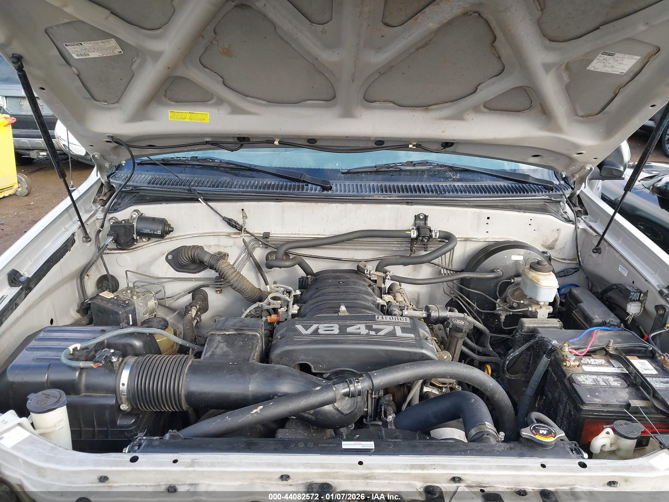 TOYOTA TUNDRA image 10