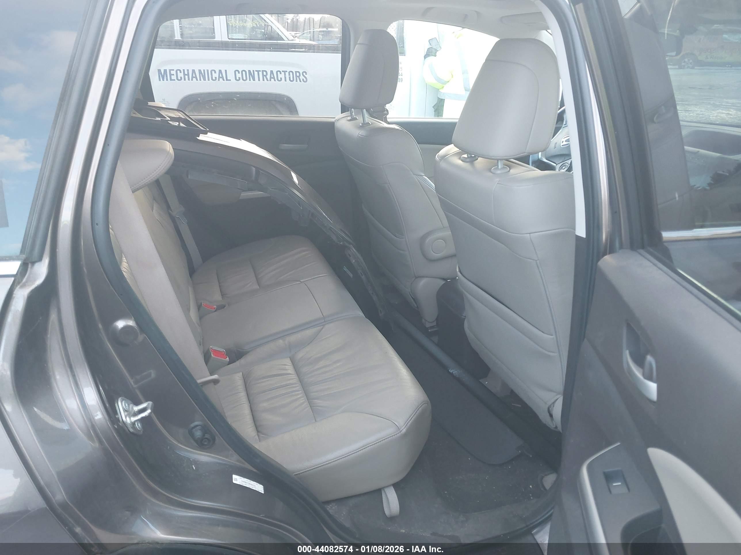 HONDA CR-V image 8