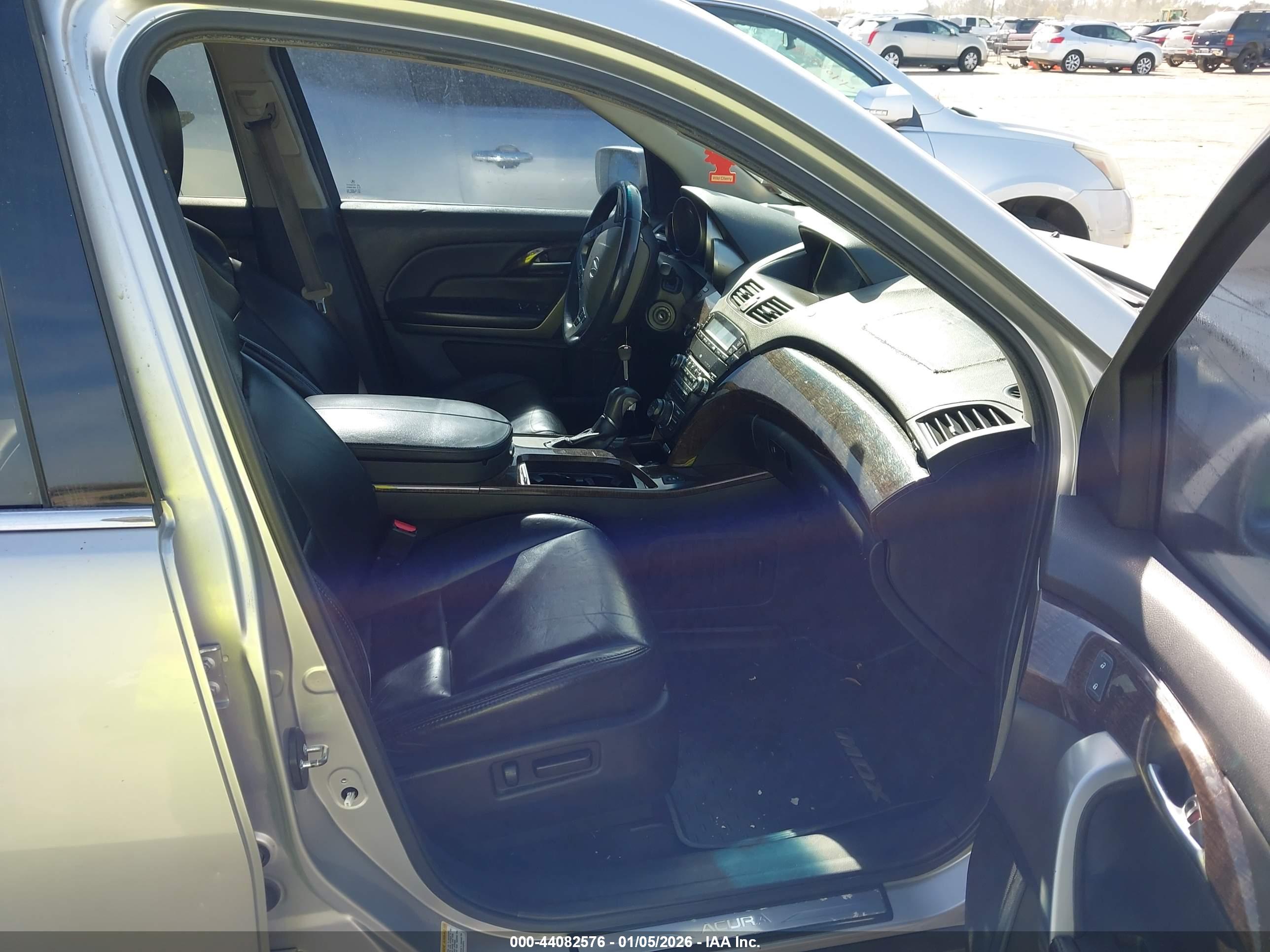 ACURA MDX image 5