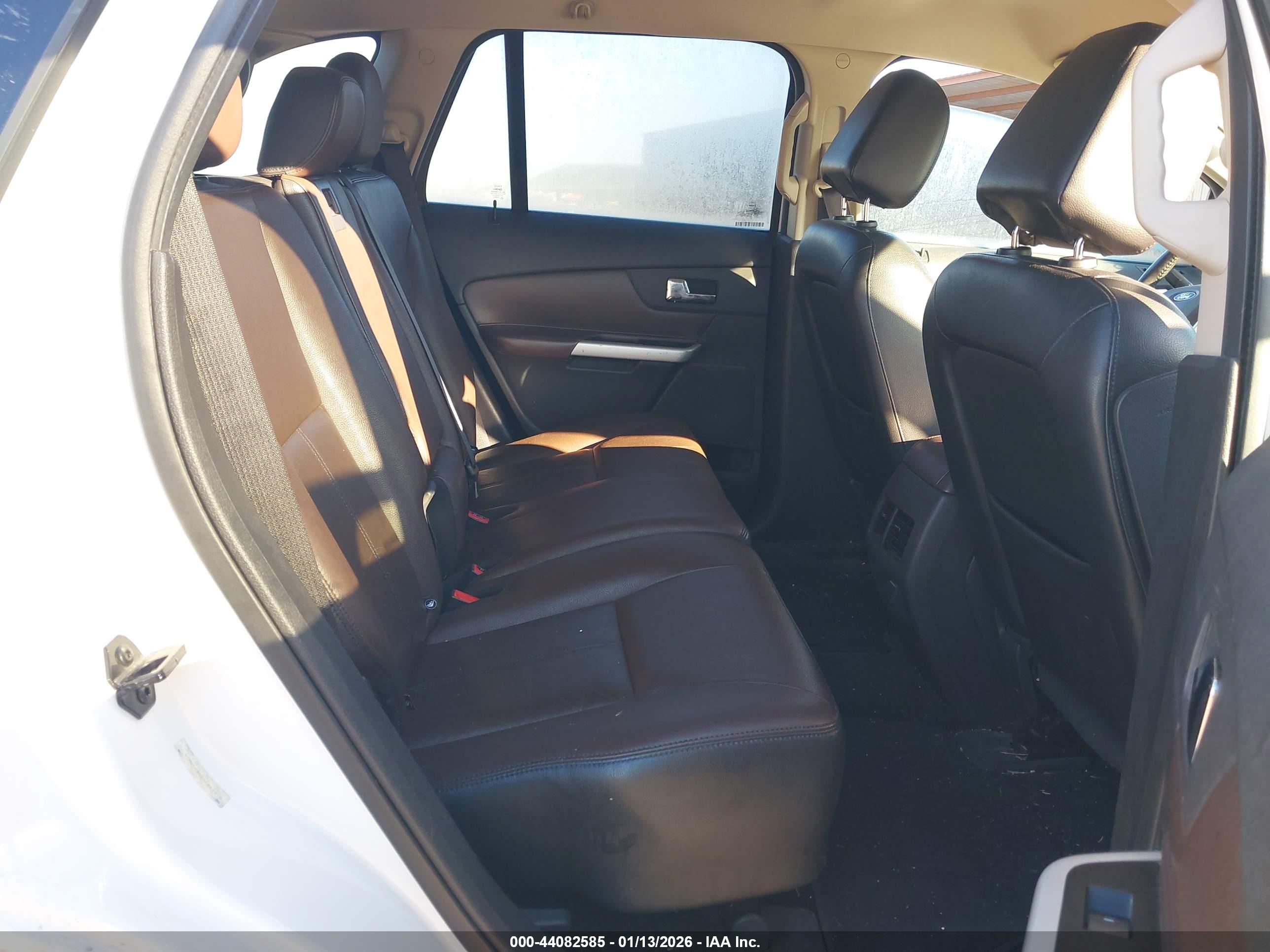 FORD EDGE image 8
