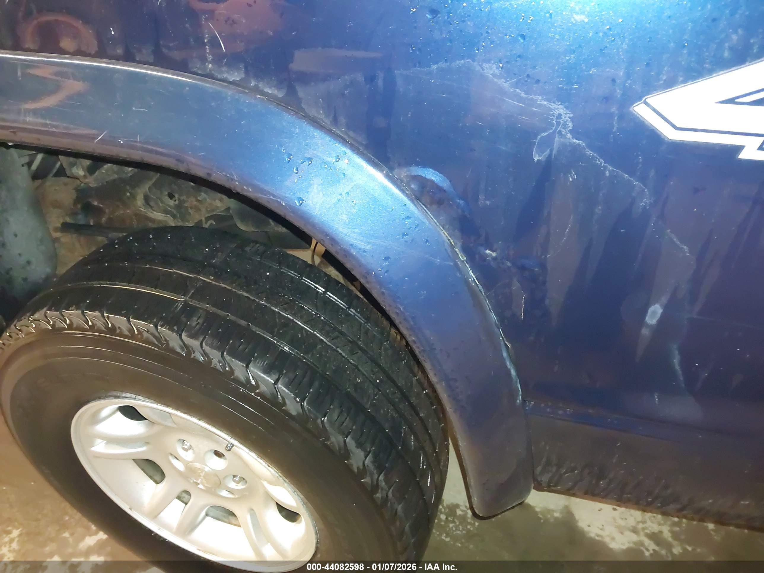 DODGE DAKOTA image 6