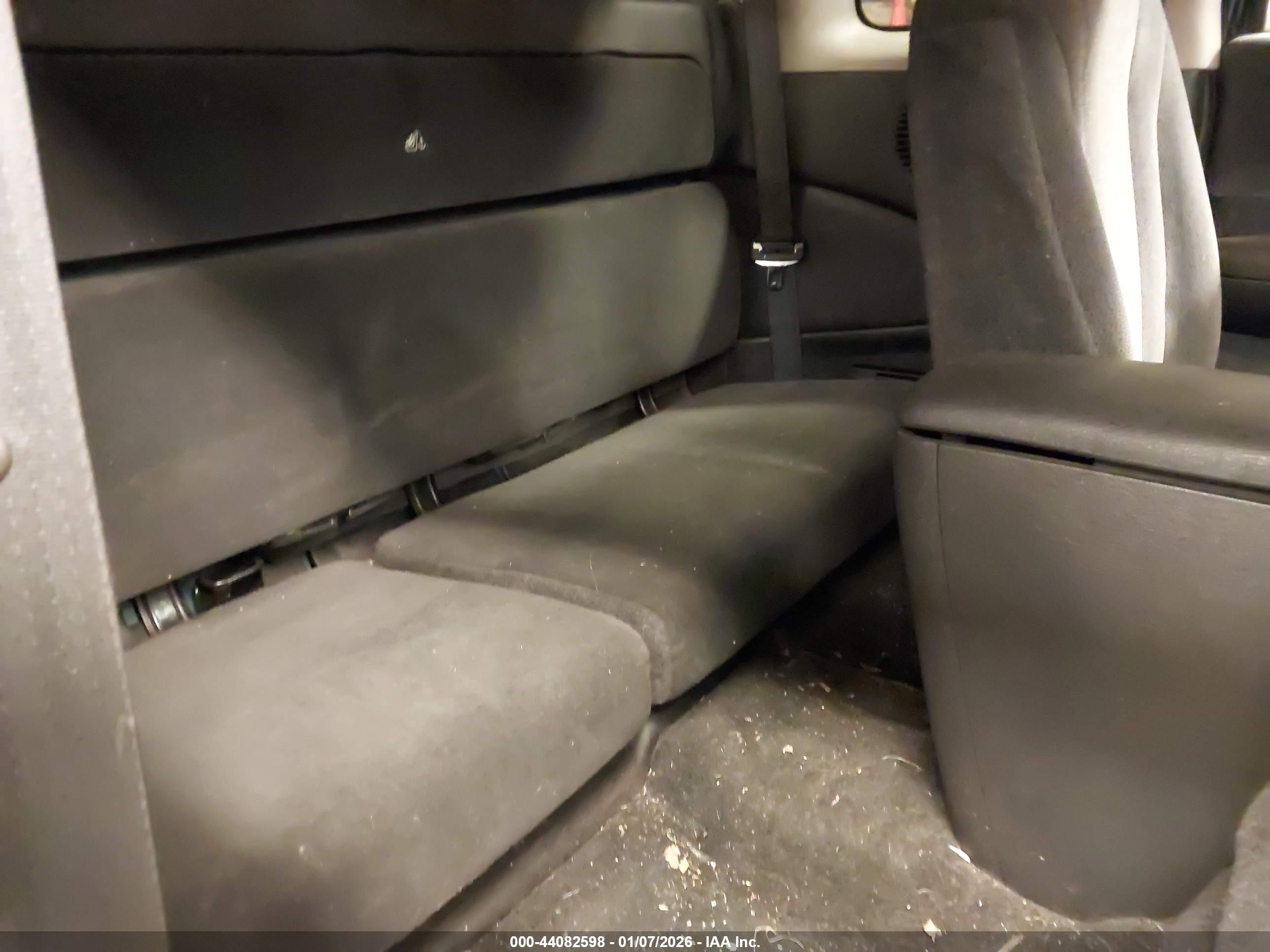 DODGE DAKOTA image 8