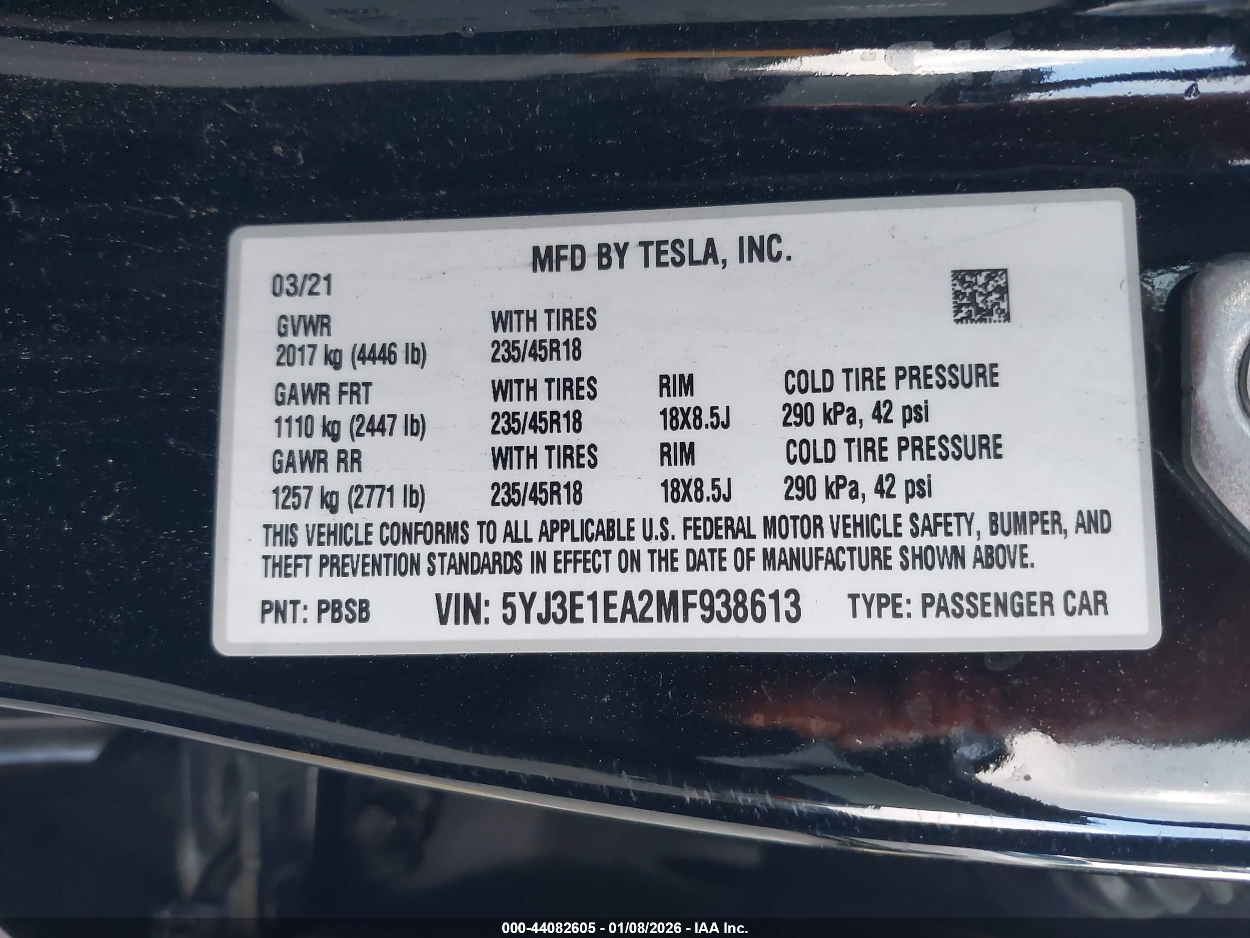 TESLA MODEL image 9